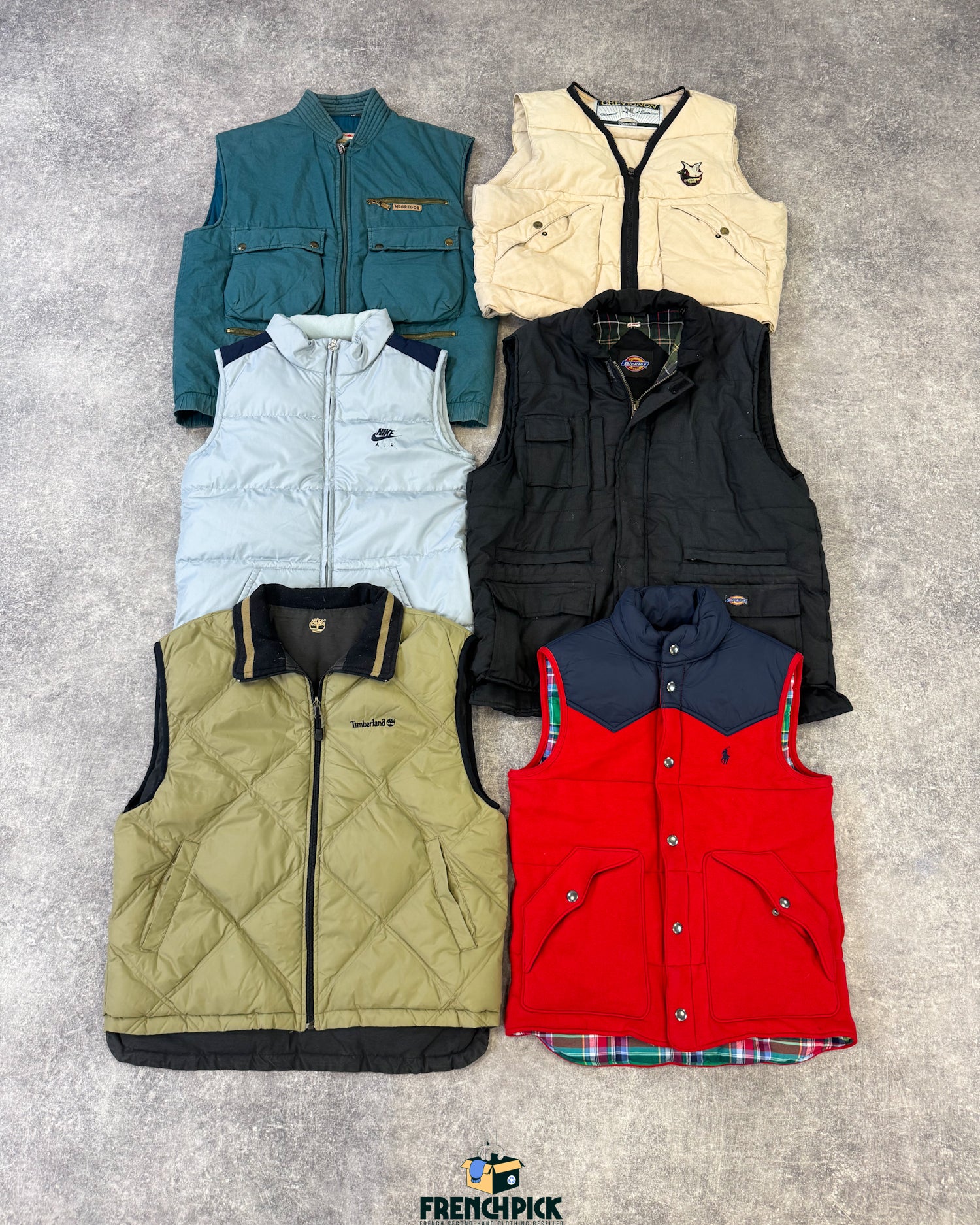 blouson-sans-manche-doudoune-brand-marque-the-north-face-nike-adidas-tommy-Dickies-homme-femme-vintage-moderne-vetement-grossiste-friperie-wholesaler-seconde-main-marque-occasion-textile-piece-annees-80-90-2000-2010-french-pick