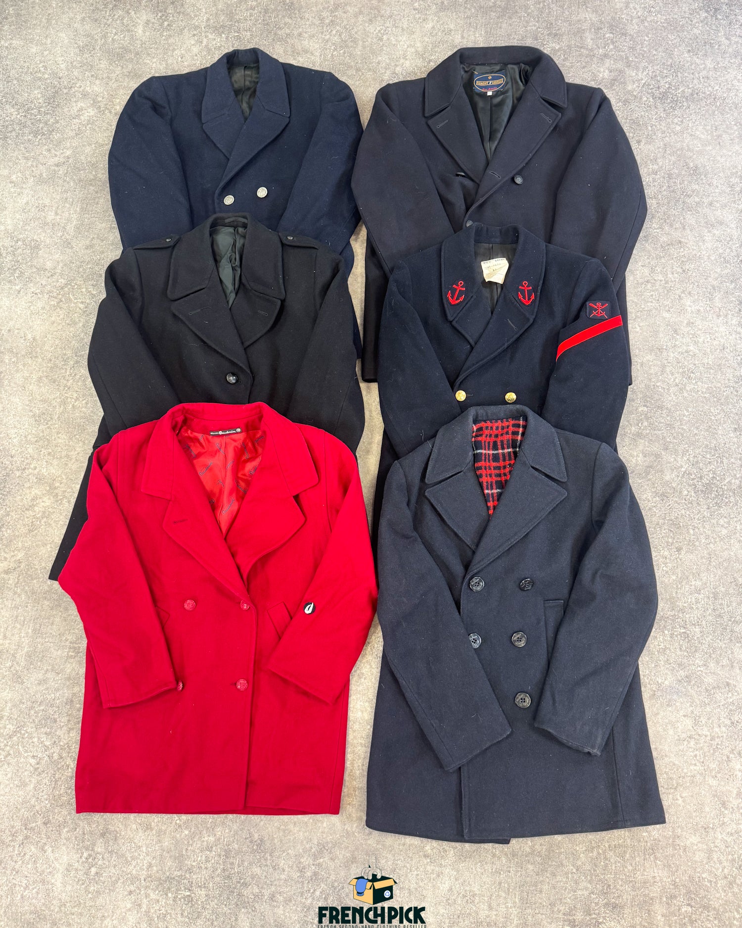 blouson-manteau-caban-laine-hiver-homme-femme-vintage-vetement-grossiste-friperie-wholesaler-seconde-main-marque-occasion-textile-piece-annees-80-90-2000-2010-french-pick