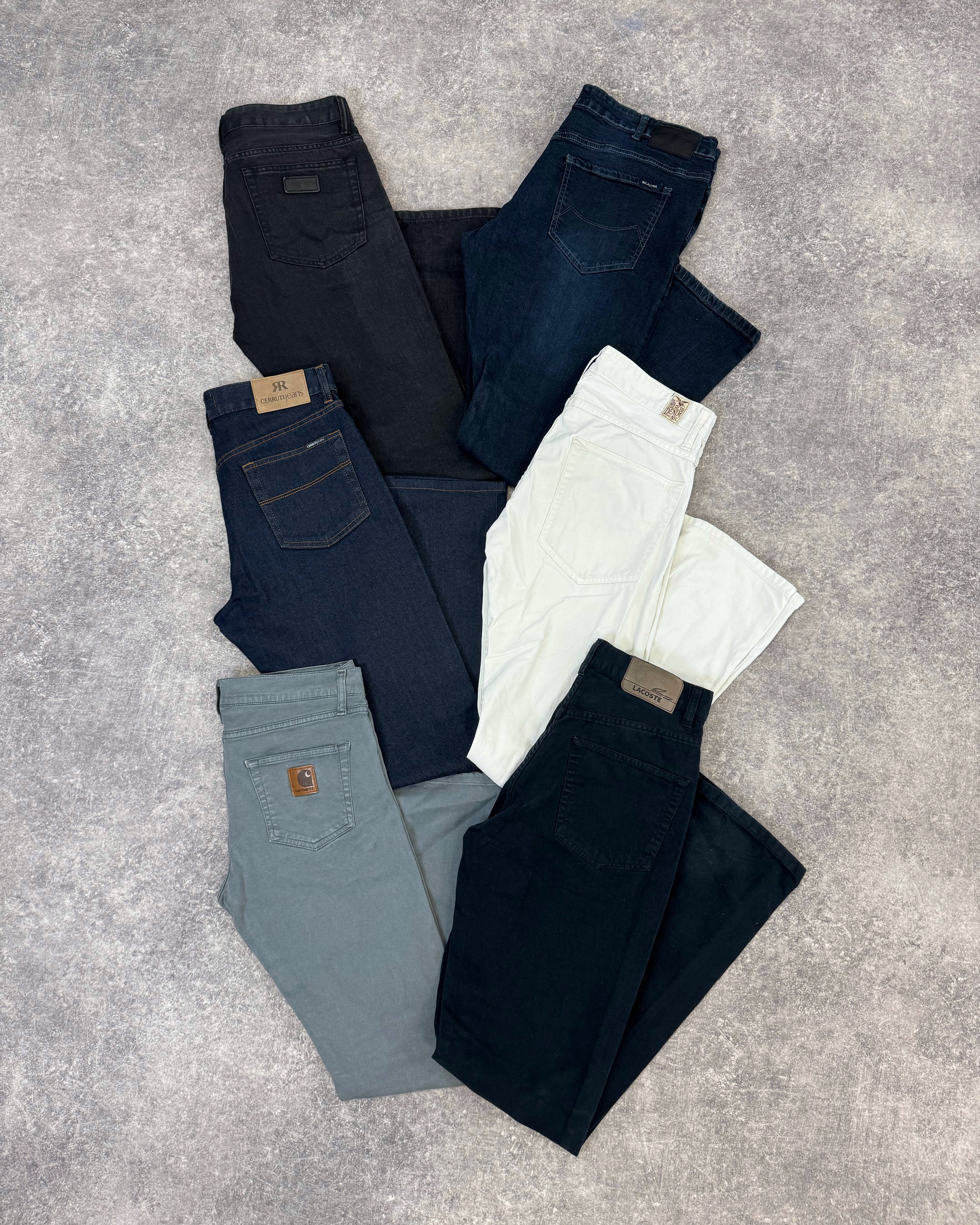 Jean-marques-brend-tommy-carhartt-lacoste-homme-vintage-moderne-vetement-grossiste-friperie-wholesaler-seconde-main-occasion-textile-piece-80-90-2000-2010-french-pick