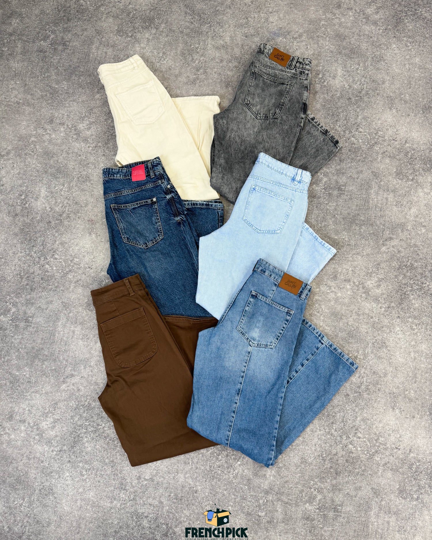 jean-femme-moderne-vetement-grossiste-friperie-wholesaler-seconde-main-marque-occasion-textile-piece-annees-80-90-2000-2010-french-pick