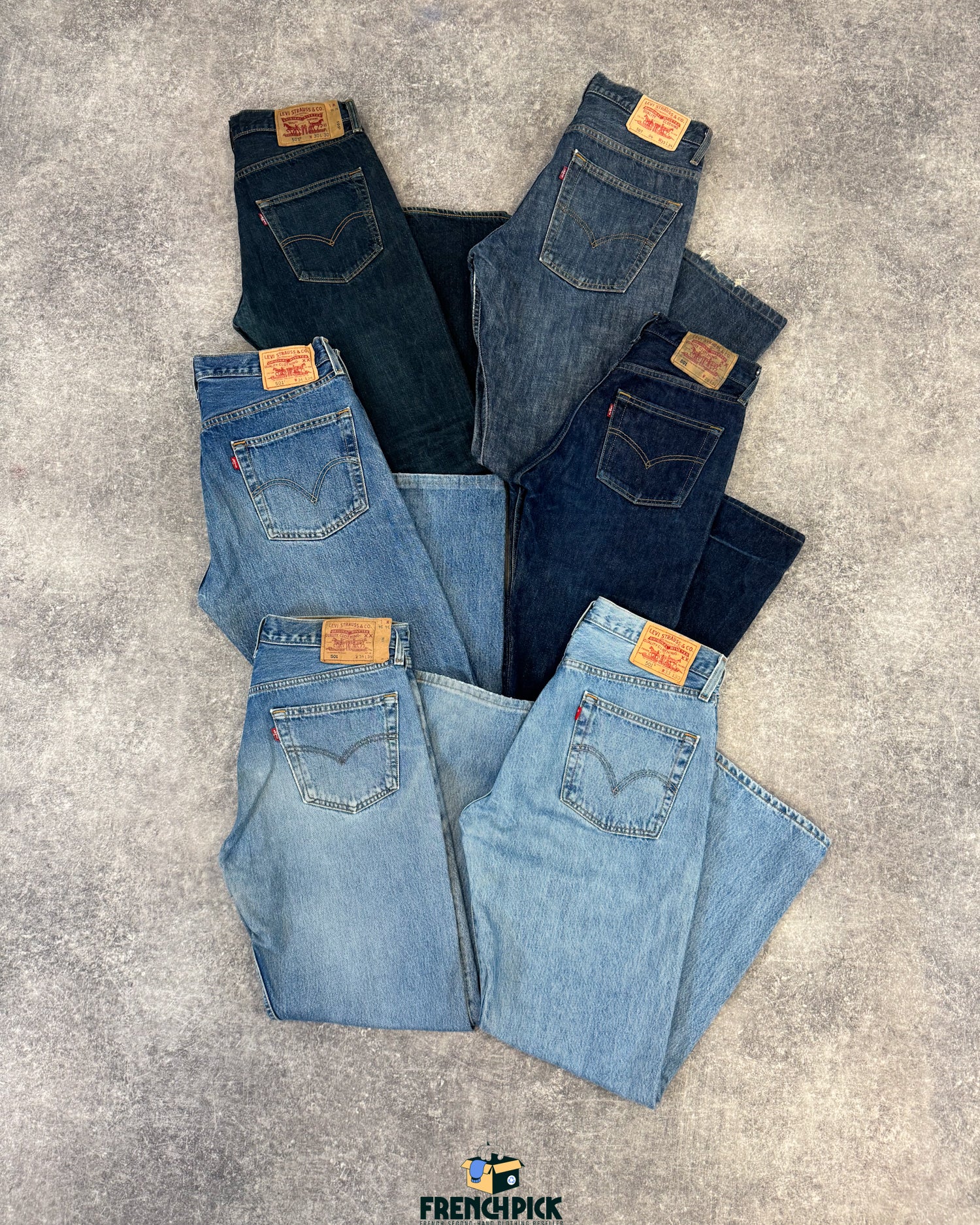 Jean-levis-levi-s-denim-femme-homme-ete-hiver-marque-vintage-501-vintage-moderne-vetement-grossiste-friperie-wholesaler-seconde-main-occasion-textile-piece-80-90-2000-2010-french-pick