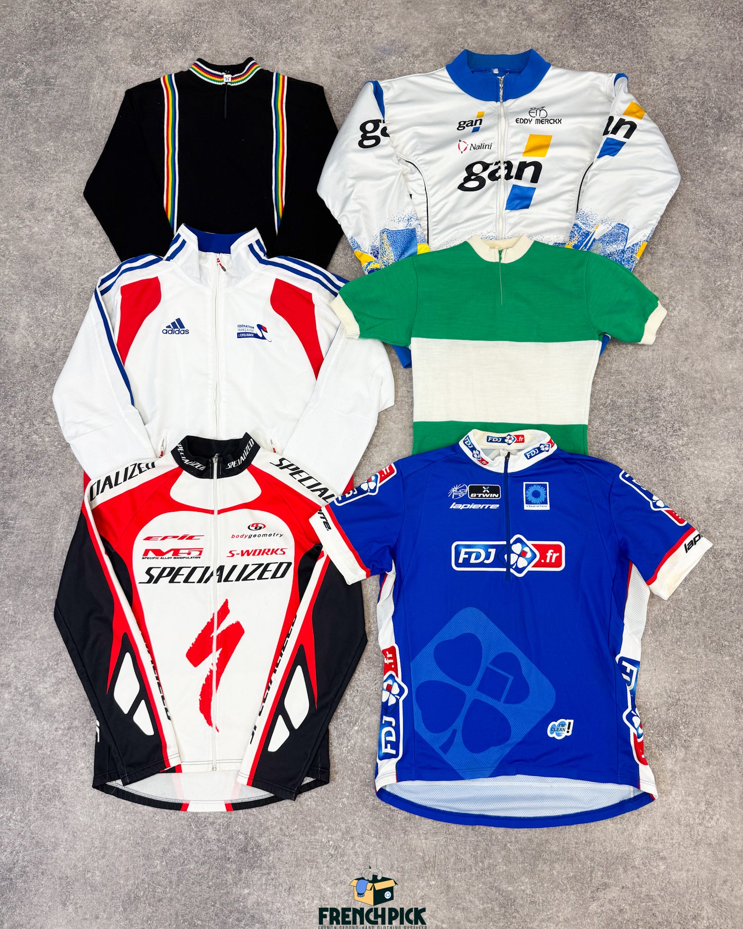 Mix-cycliste-cyclisme-velo-sport-maillot-veste-lycra-homme-femme-moderne-vintage-vetement-grossiste-friperie-wholesaler-seconde-main-marque-occasion-textile-piece-80-90-2000-2010-french-pick