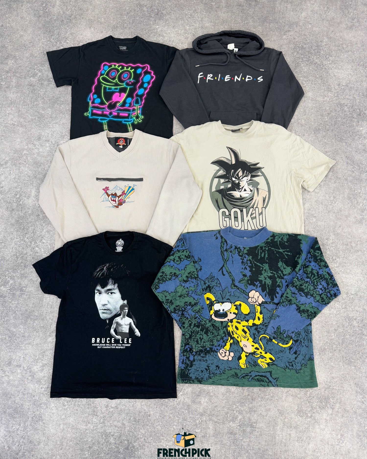 Mix-pop-culture-t-shirt-sweat-dessin-anime-manga-serie-film-musique-groupe-jeu-video-homme-femme-moderne-vintage-vetement-grossiste-friperie-wholesaler-seconde-main-marque-occasion-textile-piece-80-90-2000-2010-french-pick