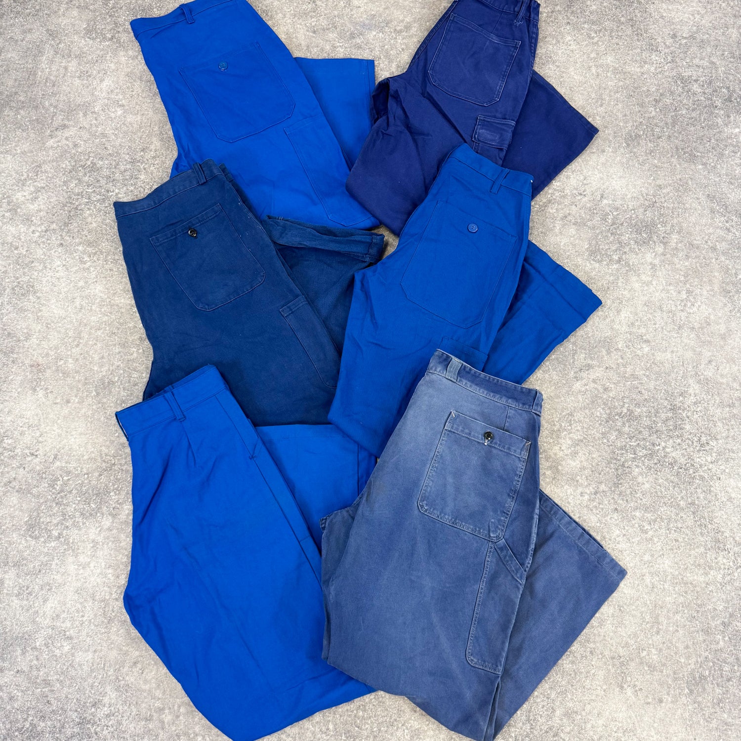 pantalon-bleu-de-travail-chantier-homme-femme-vintage-moderne-80-90-vetement-grossiste-friperie-wholesaler-seconde-main-marque-occasion-textile-piece-80-90-2000-2010-french-pick