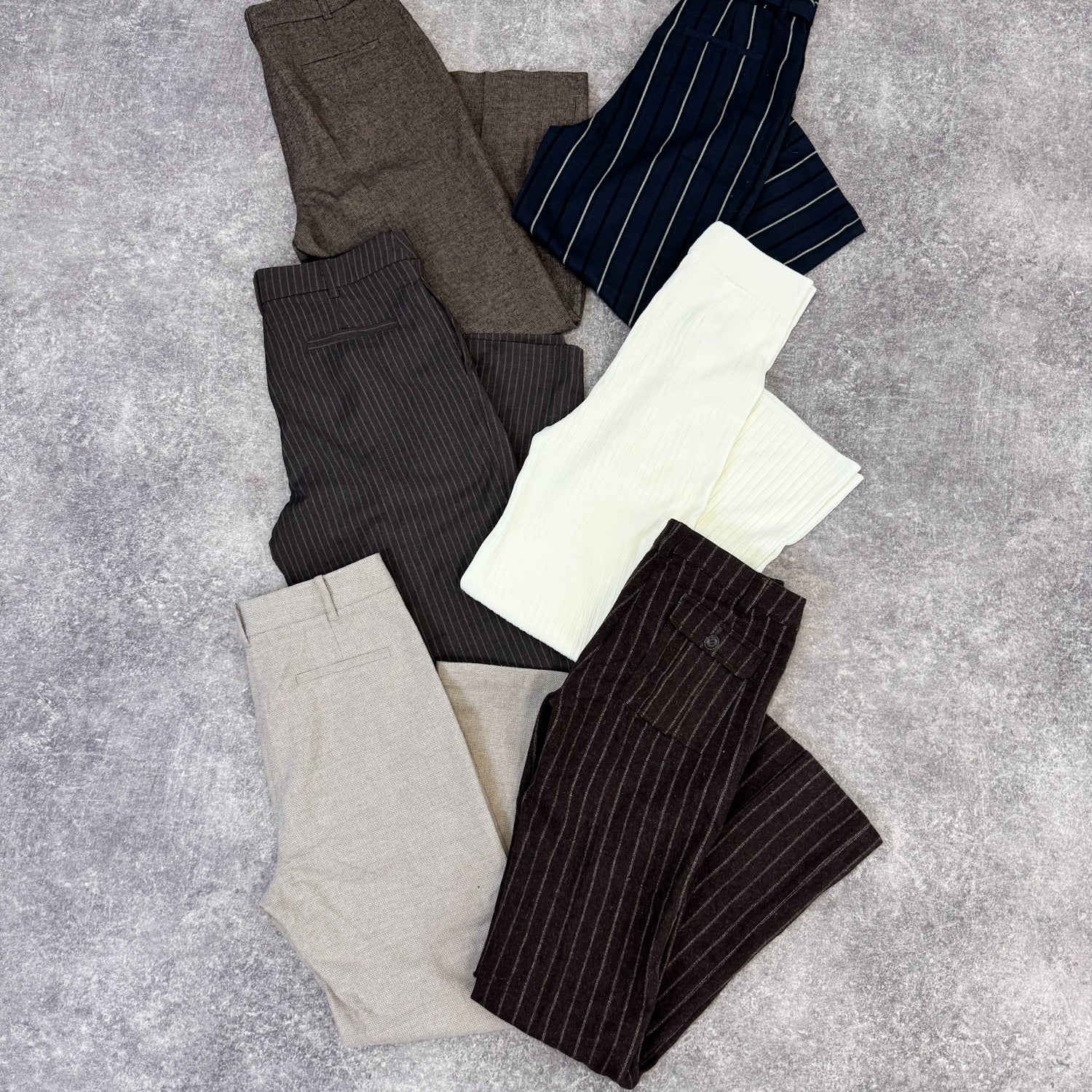 PANTALON EN LAINE FEMME - 20 KG