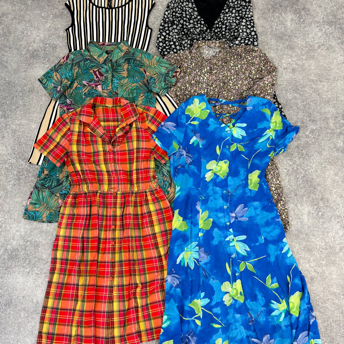robe-femme-ete-grossiste-vintage-vetement-friperie-wholesaler-seconde-main-80-90-2000-2010