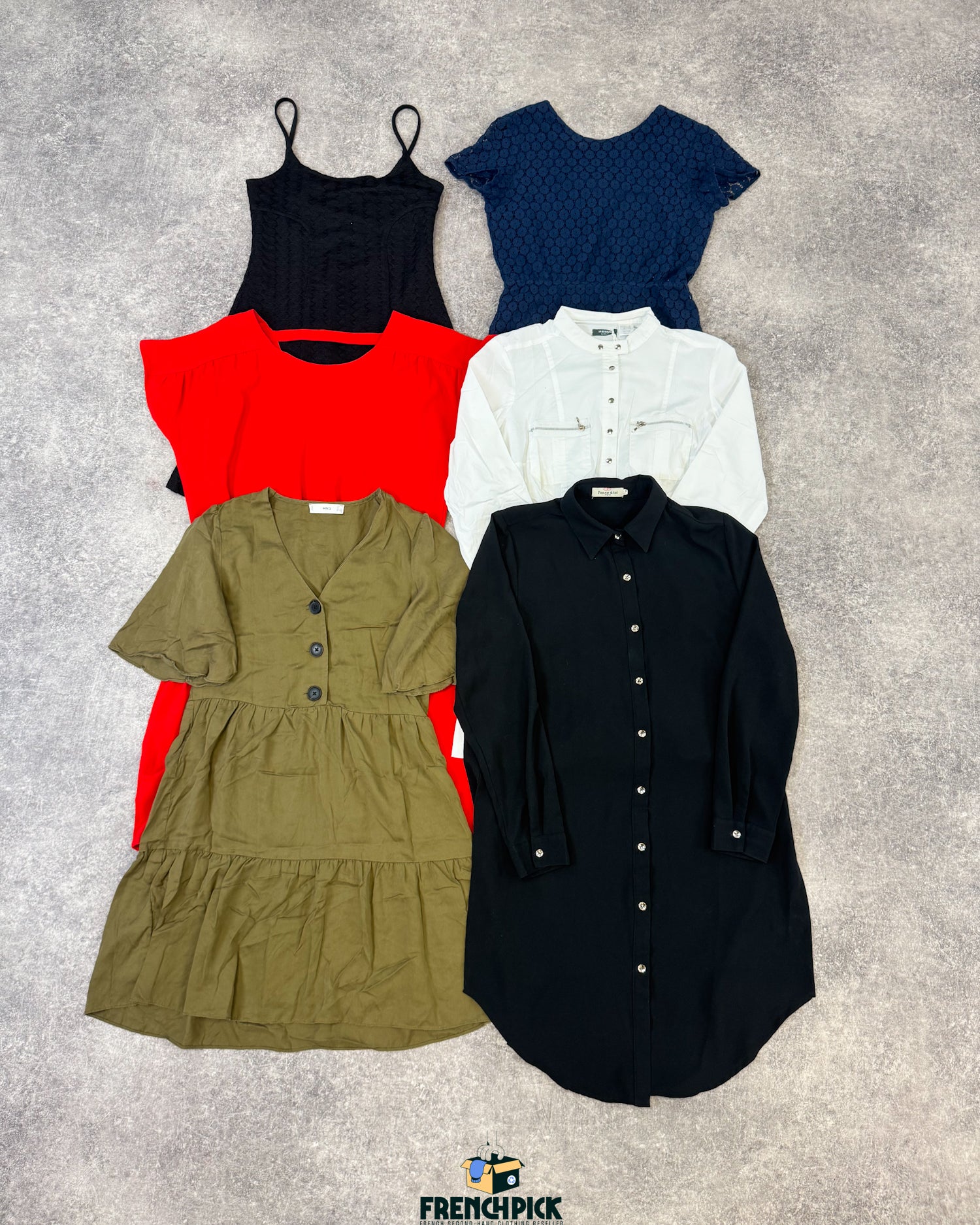 Robe-vaporeuse-fluide-ete-femme-moderne-vetement-grossiste-friperie-wholesaler-seconde-main-occasion-textile-piece-80-90-2000-2010-french-pick