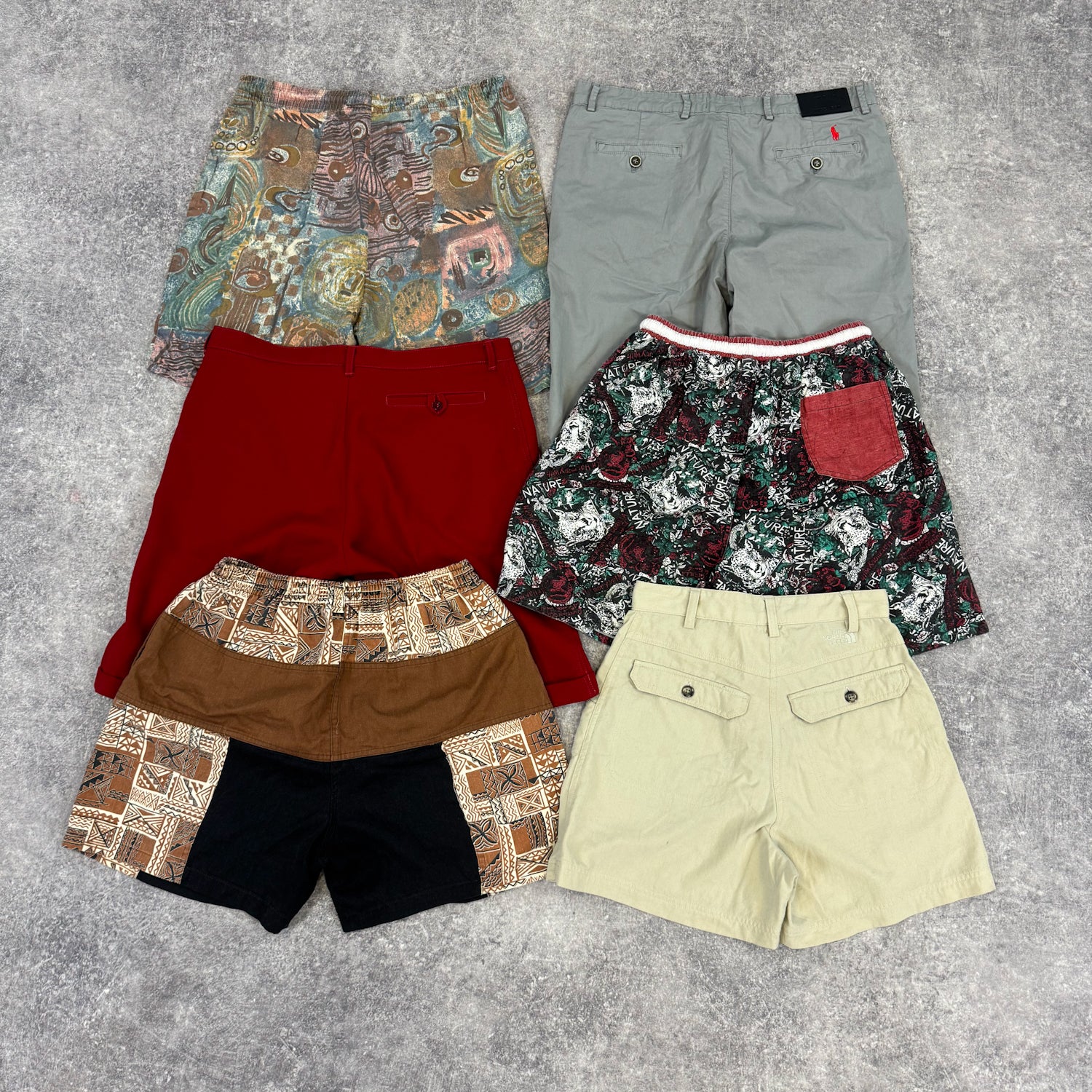 Short-leger-ete-homme-marque-moderne-vintage-vetement-grossiste-friperie-wholesaler-seconde-main-occasion-textile-piece-80-90-2000-2010