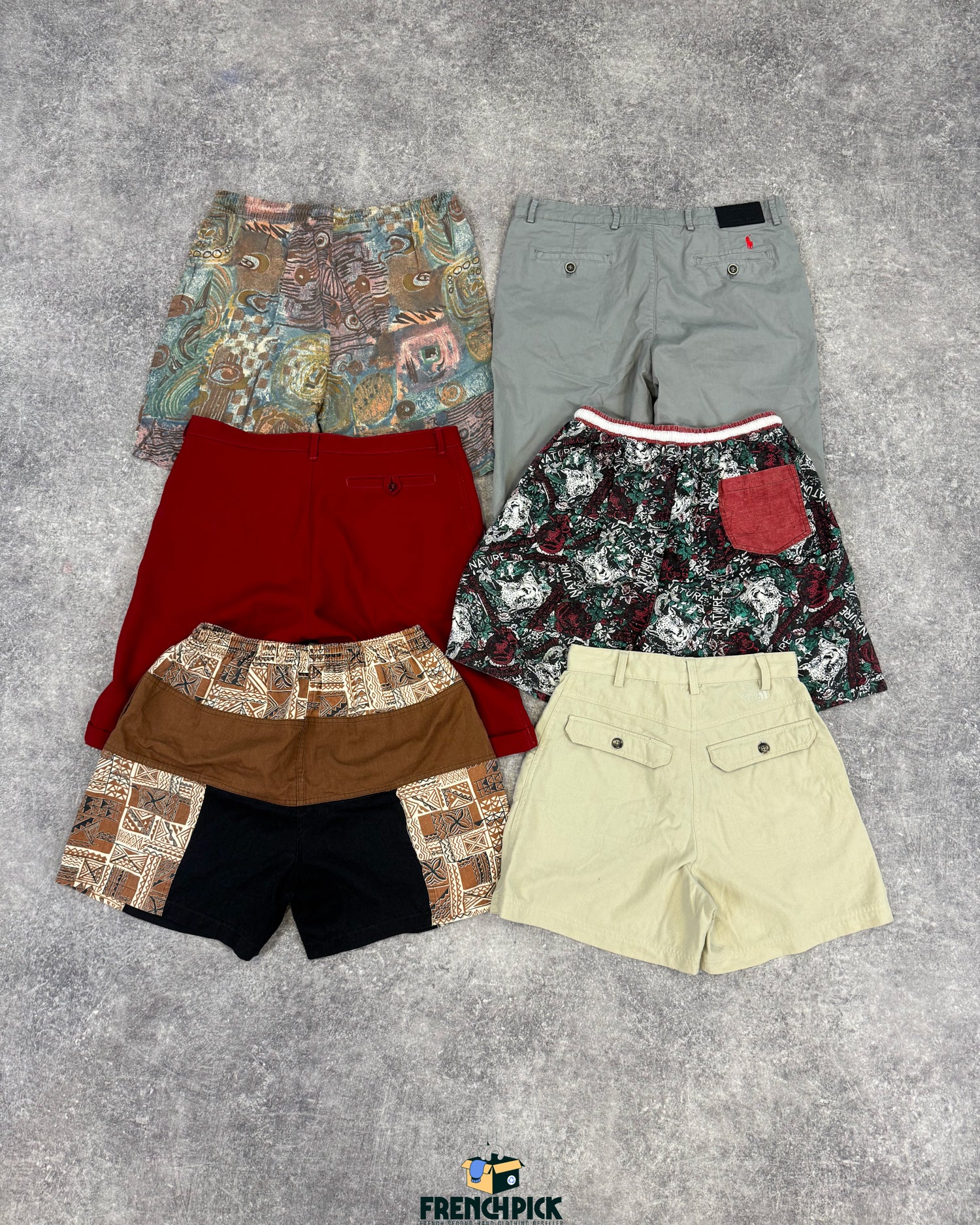 Short-leger-ete-homme-marque-moderne-vintage-vetement-grossiste-friperie-wholesaler-seconde-main-occasion-textile-piece-80-90-2000-2010