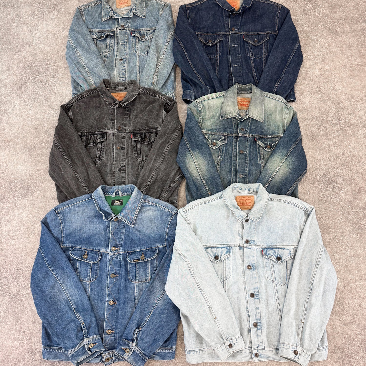 veste-en-jean-levi-s-lee-wrangler-homme-femme-vintage-moderne-80-90-vetement-grossiste-friperie-wholesaler-seconde-main-marque-occasion-textile-piece-80-90-2000-2010-french-pick