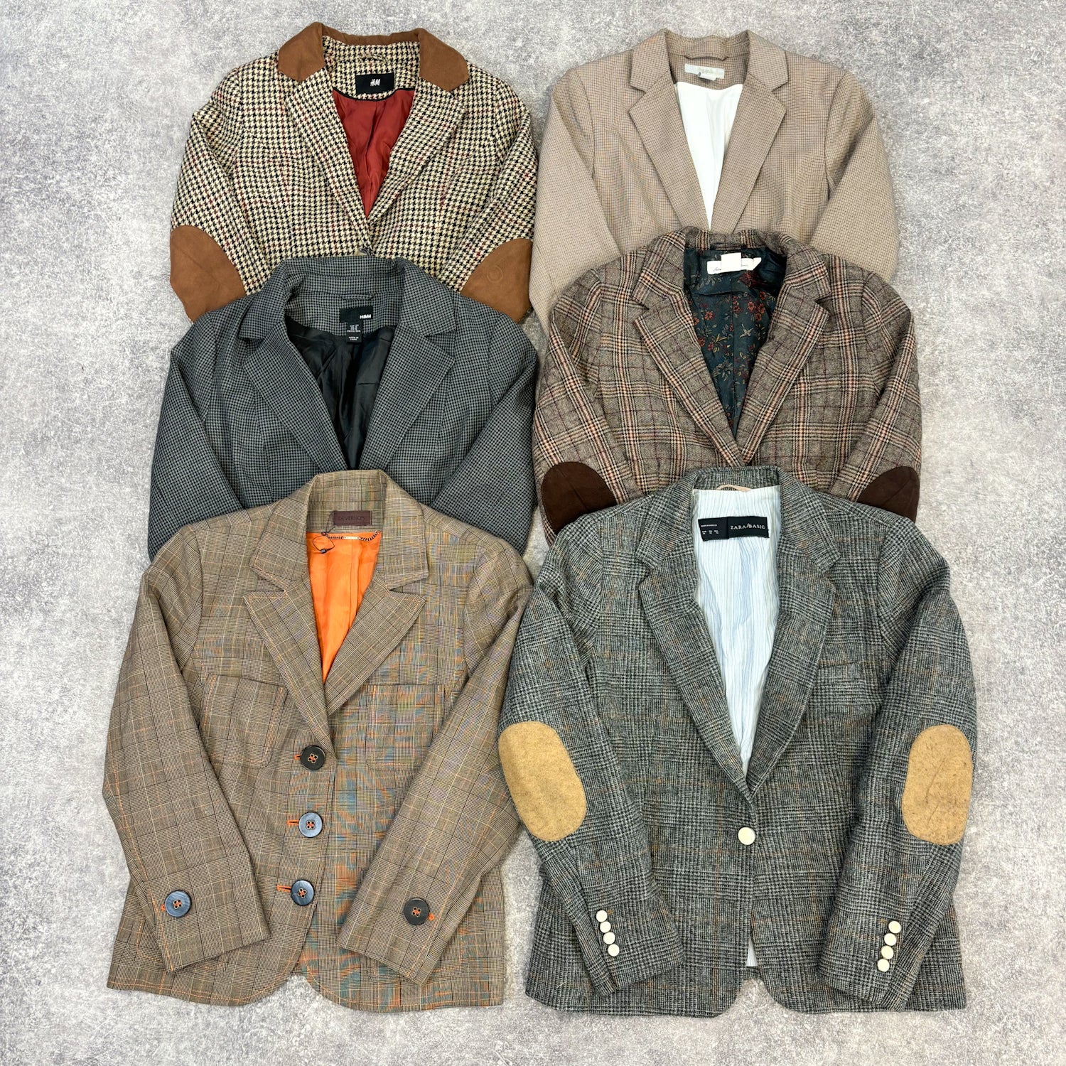 Blazer-carreaux-femme-marque-moderne-vintage-vetement-grossiste-friperie-wholesaler-seconde-main-occasion-textile-piece-80-90-2000-2010