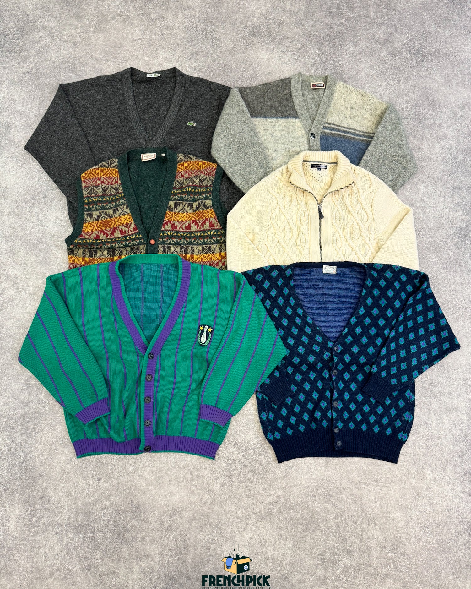 cardigan-homme-hiver-grossiste-vintage-moderne-vetement-friperie-wholesaler-seconde-main-80-90-2000-2010