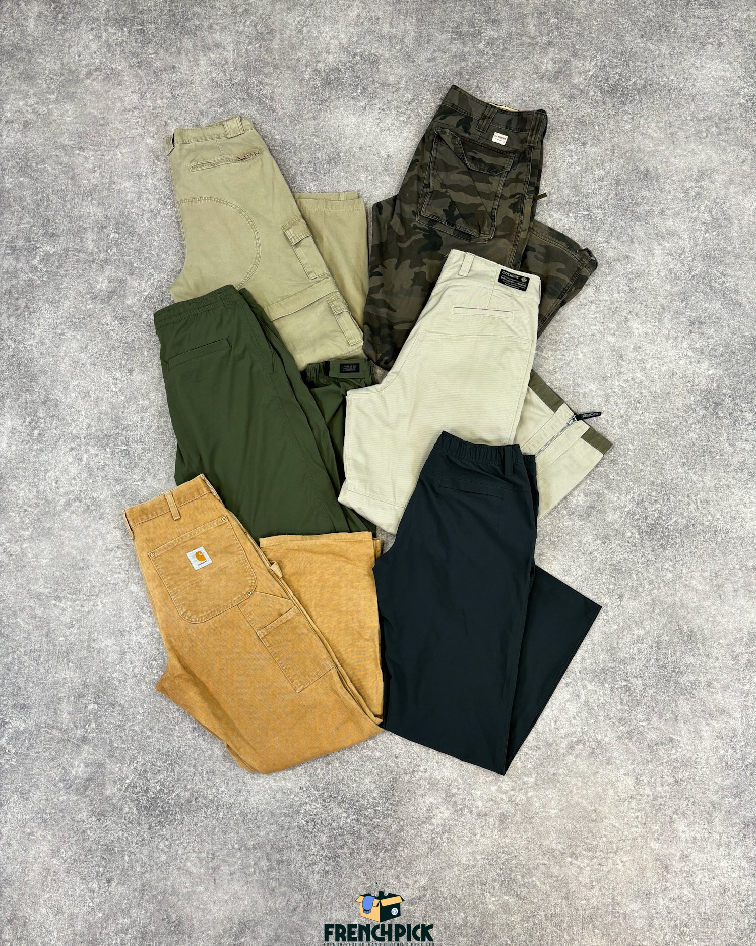 cargo-pantalon-technique-seconde-main-grossiste-vintage-vetement-fripe-wholesale-style-annee-80-90-2000-2010