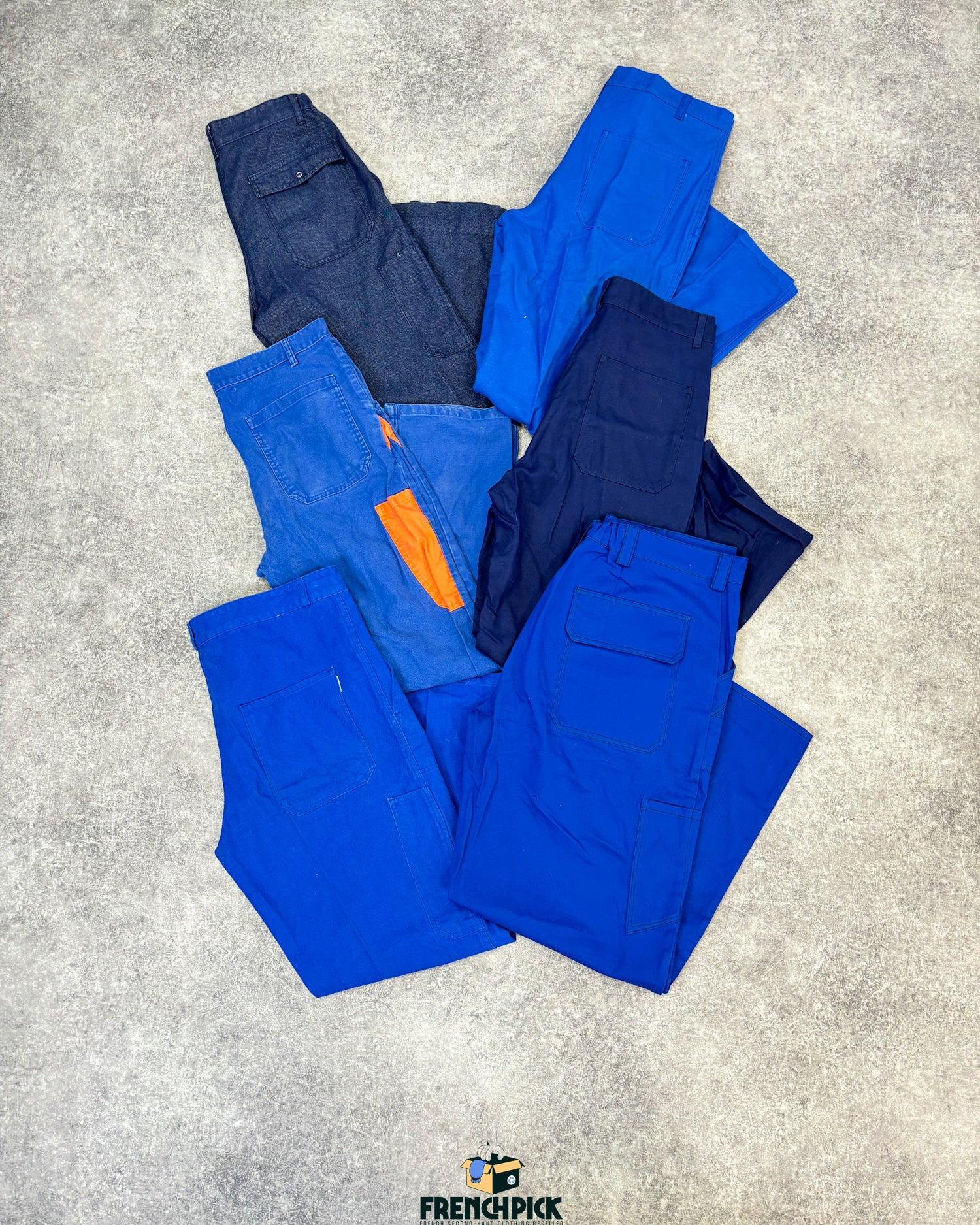 pantalon-bleu-de-travail-chantier-homme-femme-vintage-moderne-80-90-vetement-grossiste-friperie-wholesaler-seconde-main-marque-occasion-textile-piece-80-90-2000-2010-french-pick