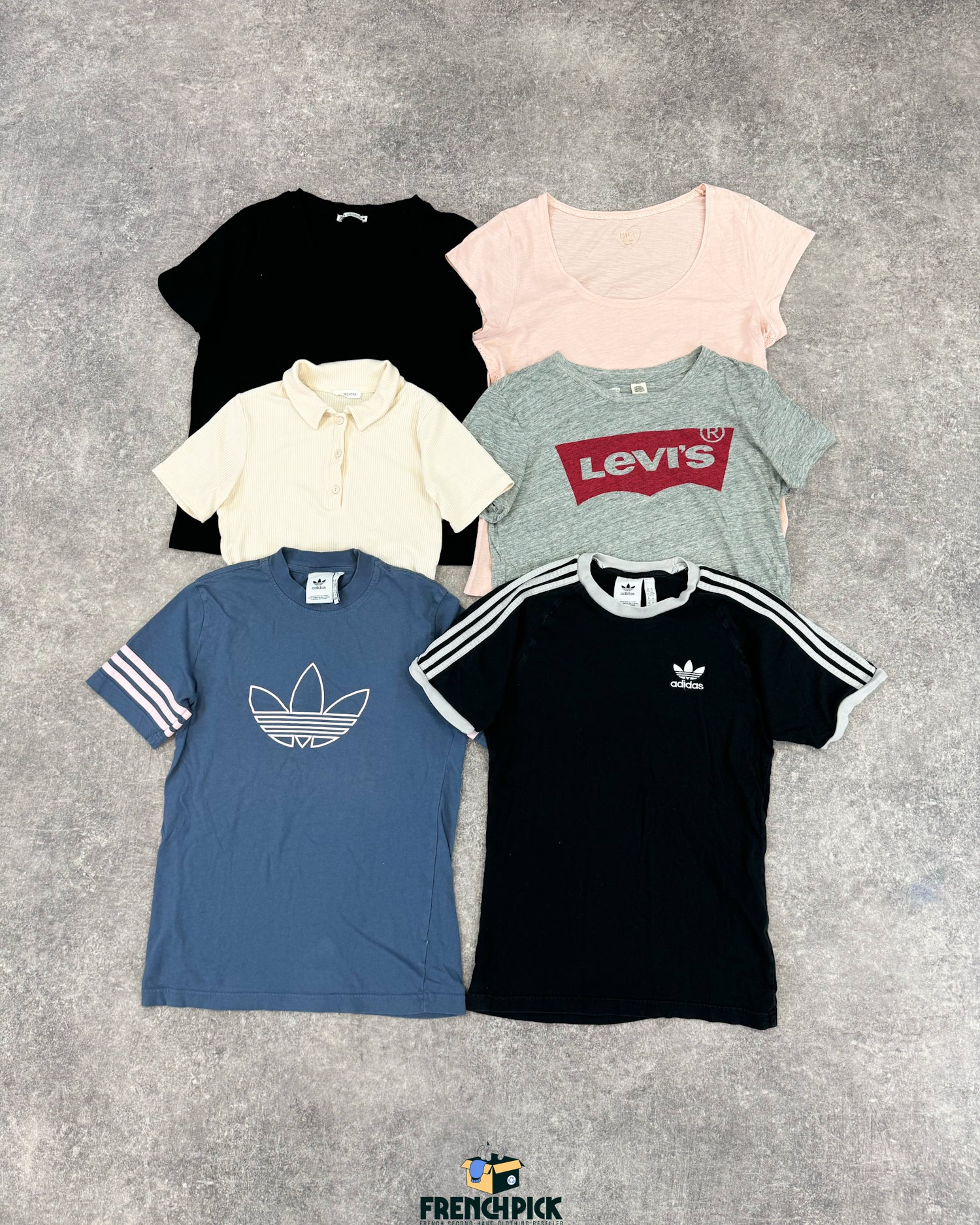 t-shirt-femme-grossiste-moderne-vetement-friperie-wholesaler-seconde-main-80-90-2000-2010