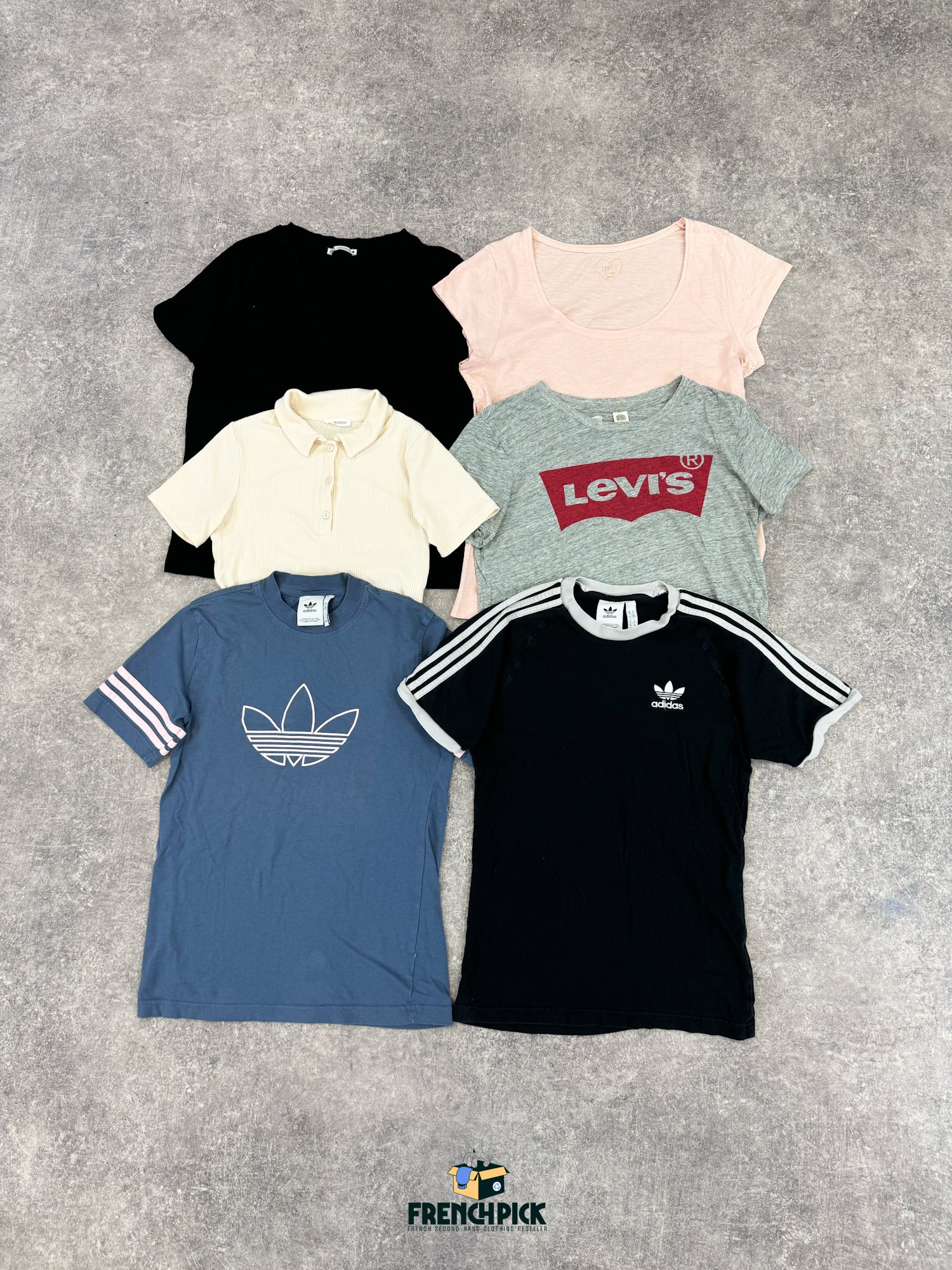 t-shirt-femme-grossiste-moderne-vetement-friperie-wholesaler-seconde-main-80-90-2000-2010