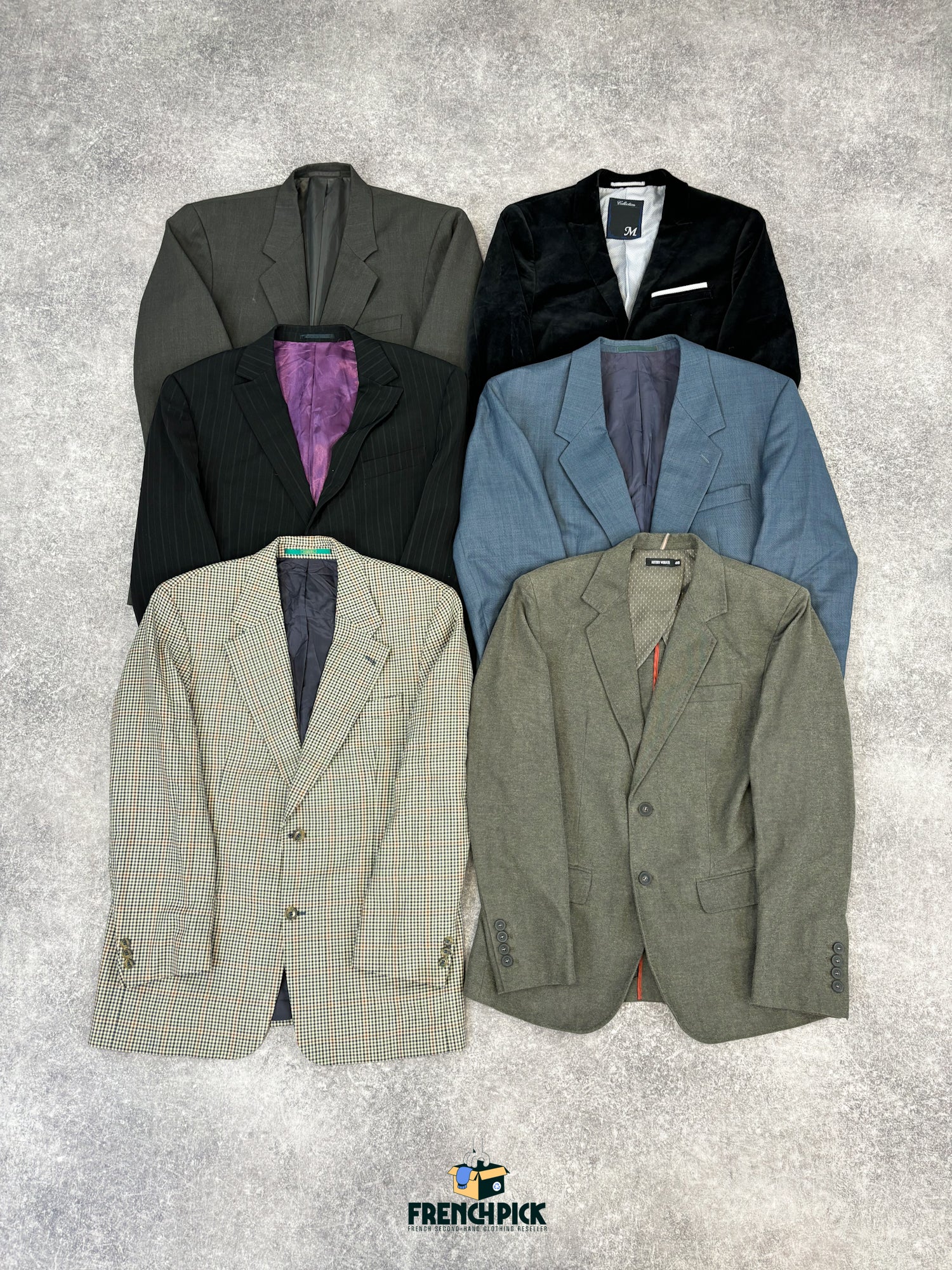 blazer-homme-veste-costume-homme-grossiste-vintage-vetement-friperie-wholesaler-seconde-main-80-90-2000-2010