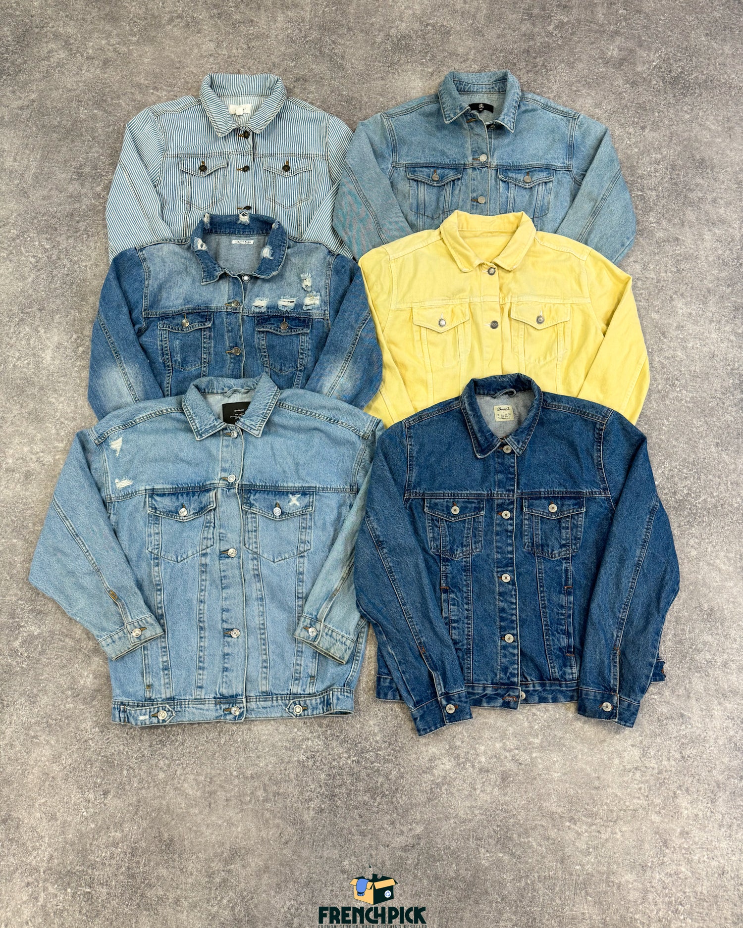 veste-jean-femme-grossiste-vintage-moderne-vetement-friperie-wholesaler-seconde-main-80-90-2000-2010