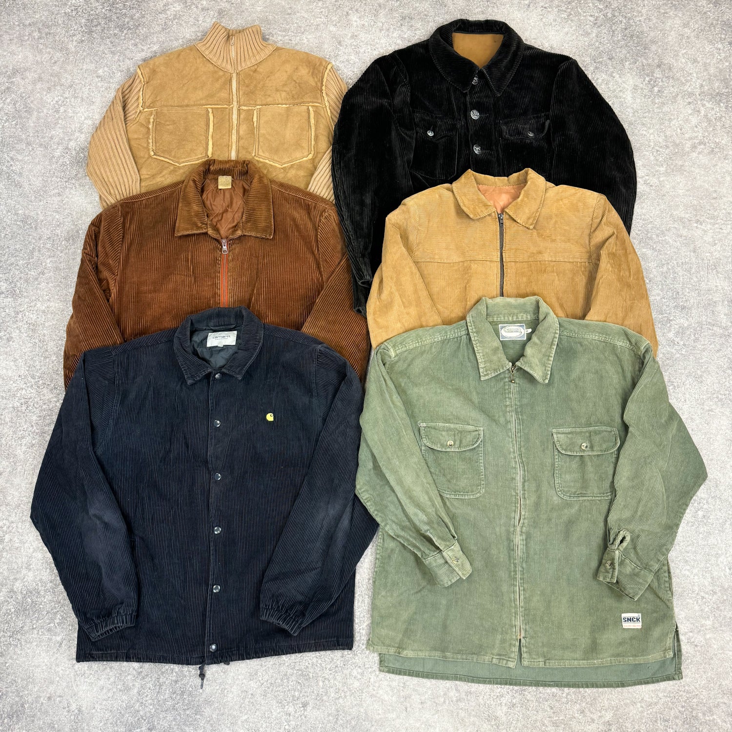 Veste-velours-cotele-homme-marque-moderne-vintage-vetement-grossiste-friperie-wholesaler-seconde-main-occasion-textile-piece-80-90-2000-2010