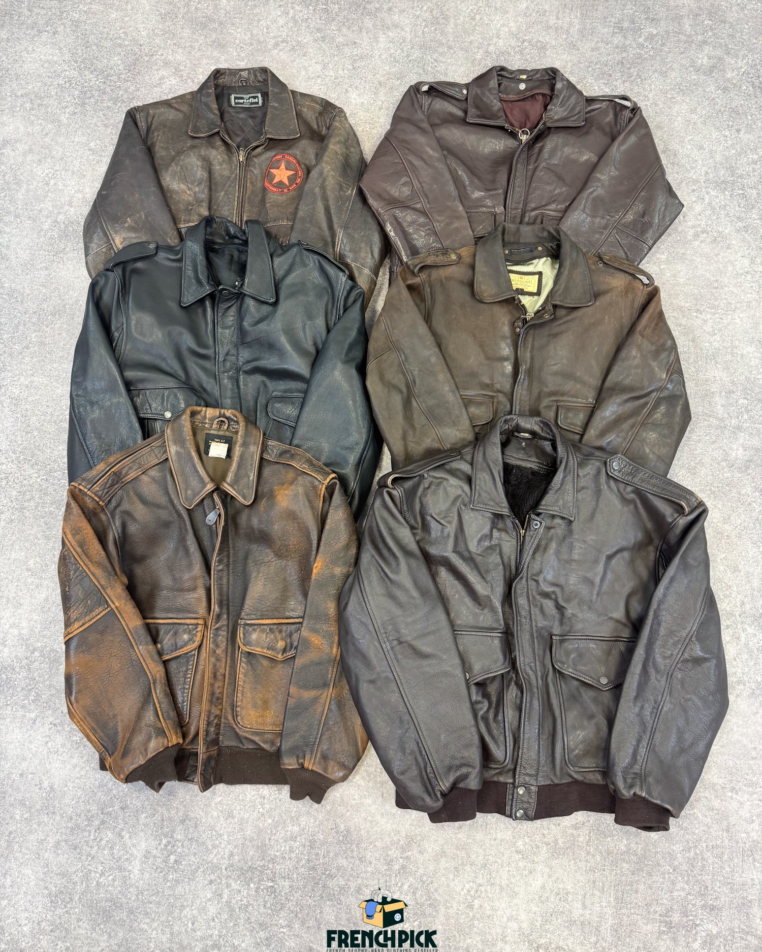 cuir-aviateur-manteau-vintage-vetement-friperie-wholesaler-seconde-main-80-90-2000-2010