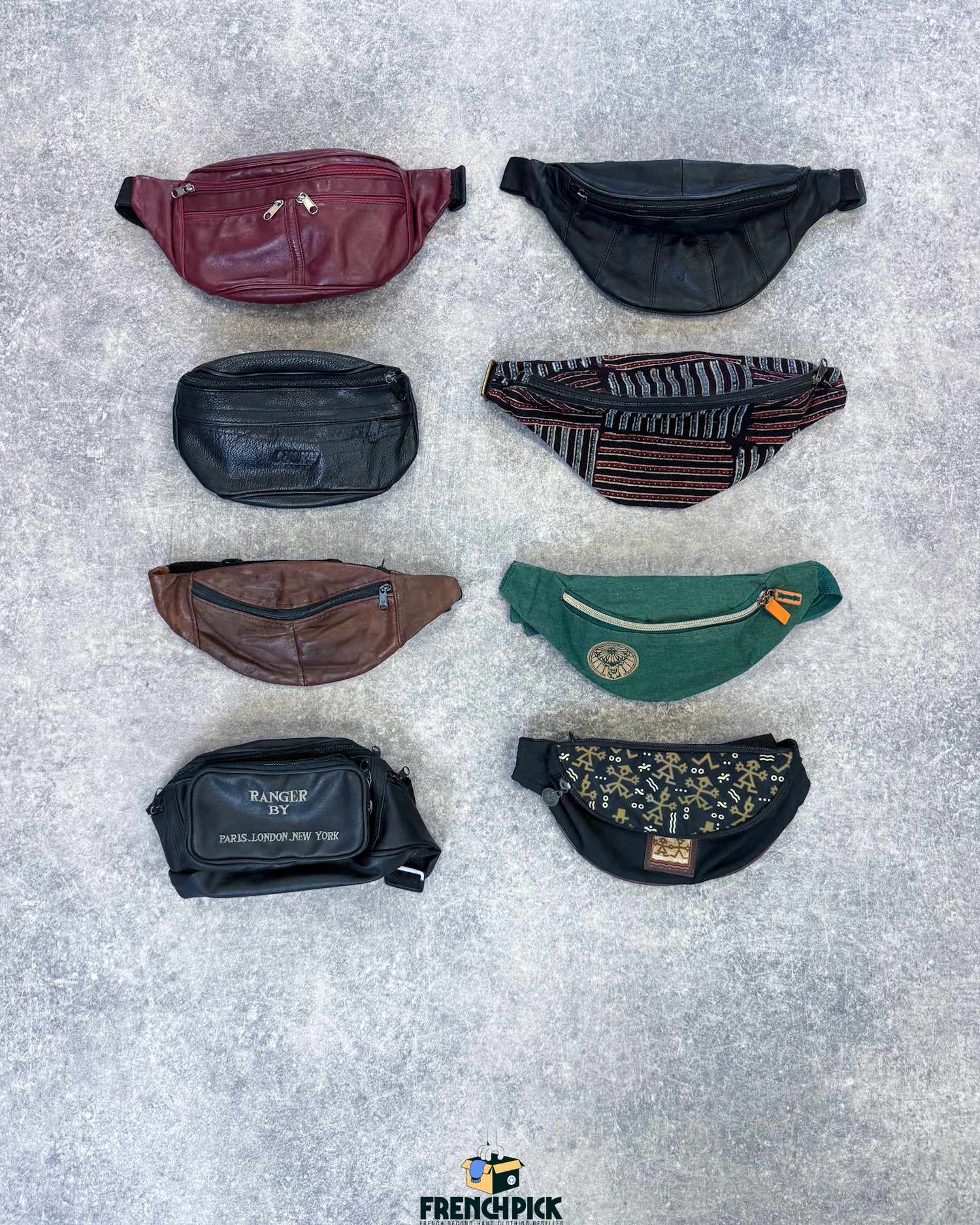 Sac-banane-saccoche-cuir-marques-nike-adidas-femme-homme-moderne-vintage-vetement-grossiste-friperie-wholesaler-seconde-main-marque-occasion-textile-piece-annees-80-90-2000-2010-french-pick