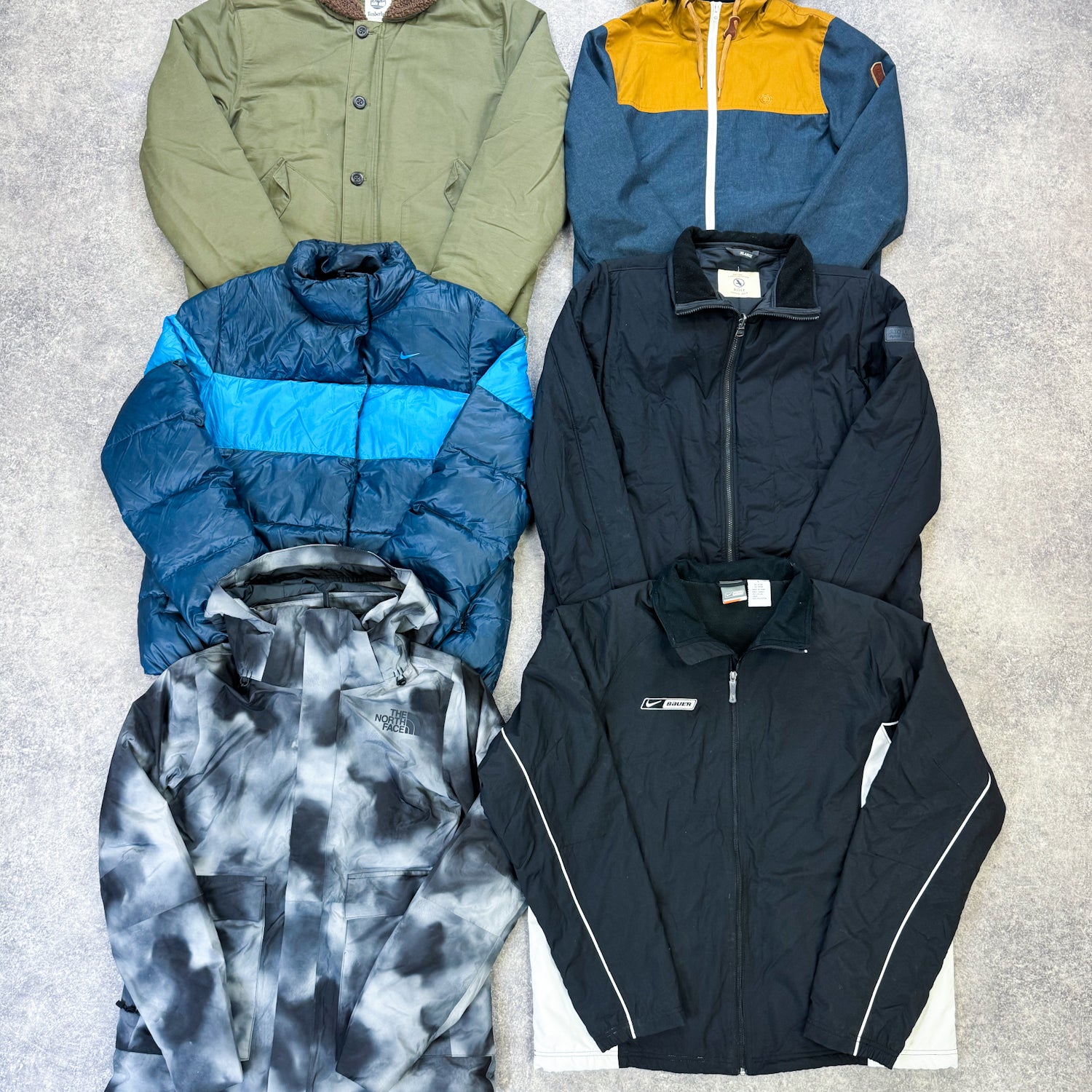 manteau-brand-marque-the-north-face-lacoste-nike-adidas-tommy-aigle-Dickies-homme-femme-moderne-vetement-grossiste-friperie-wholesaler-seconde-main-marque-occasion-textile-piece-annees-80-90-2000-2010-french-pick