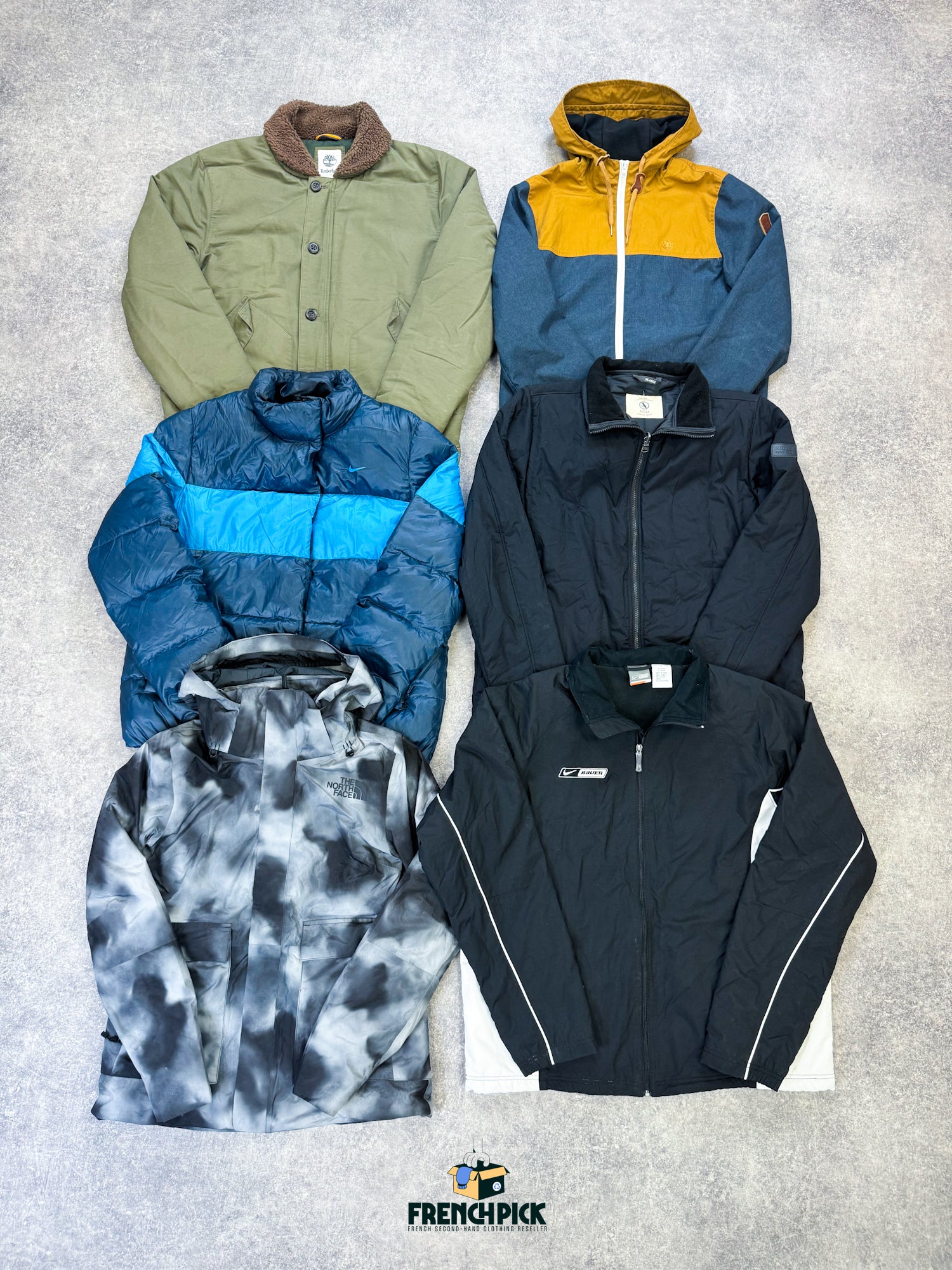 manteau-brand-marque-the-north-face-lacoste-nike-adidas-tommy-aigle-Dickies-homme-femme-moderne-vetement-grossiste-friperie-wholesaler-seconde-main-marque-occasion-textile-piece-annees-80-90-2000-2010-french-pick