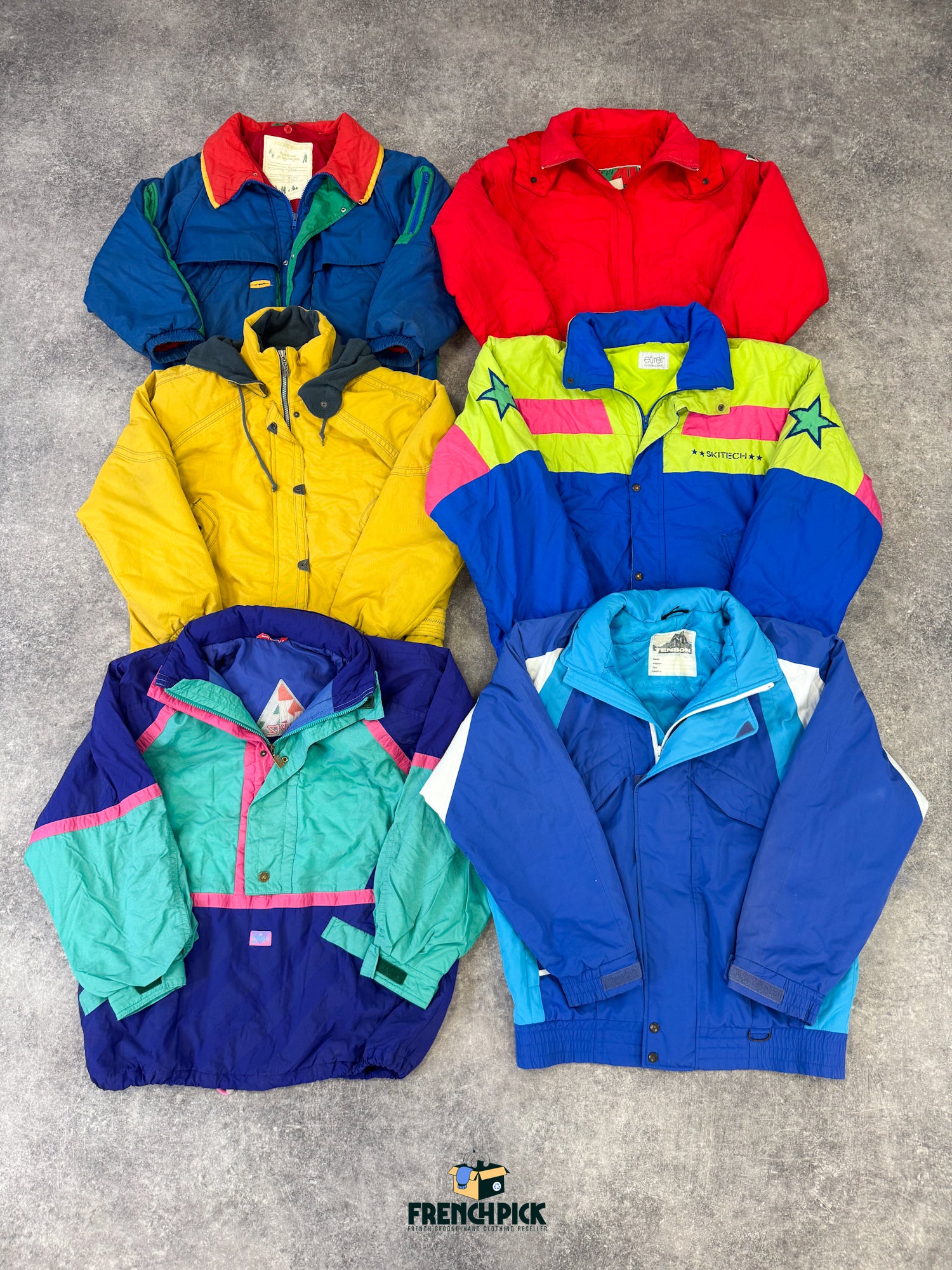 blouson-de-ski-technique-flashy-couleurs-fluo-neige-montagnes-hiver-femme-homme-vintage-vetement-grossiste-friperie-wholesaler-seconde-main-marque-occasion-textile-piece-annees-80-90-2000-2010-french-pick