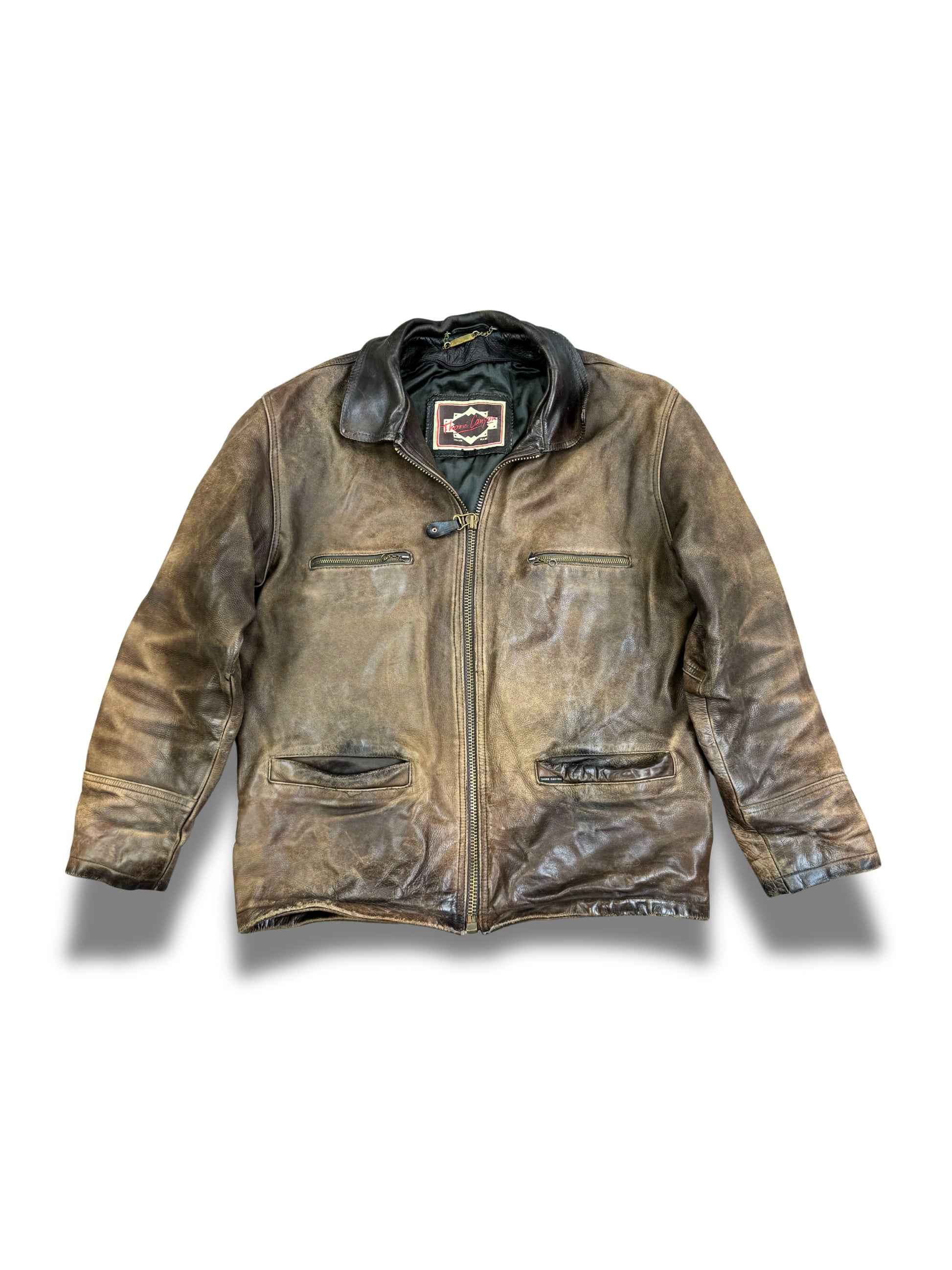 blouson-cuirs-manteau-veste-en-cuir-blazer-vintage-vrai-cuir-de-vache-daim-patine-ancien-homme-vintage-vetements-vintage-vetement-grossiste-friperie-wholesaler-seconde-main-marque-occasion-textile-piece-annees-80-90-2000-2010-french-pick-reseller-vinted-reseller-vinted-vente-en-ligne