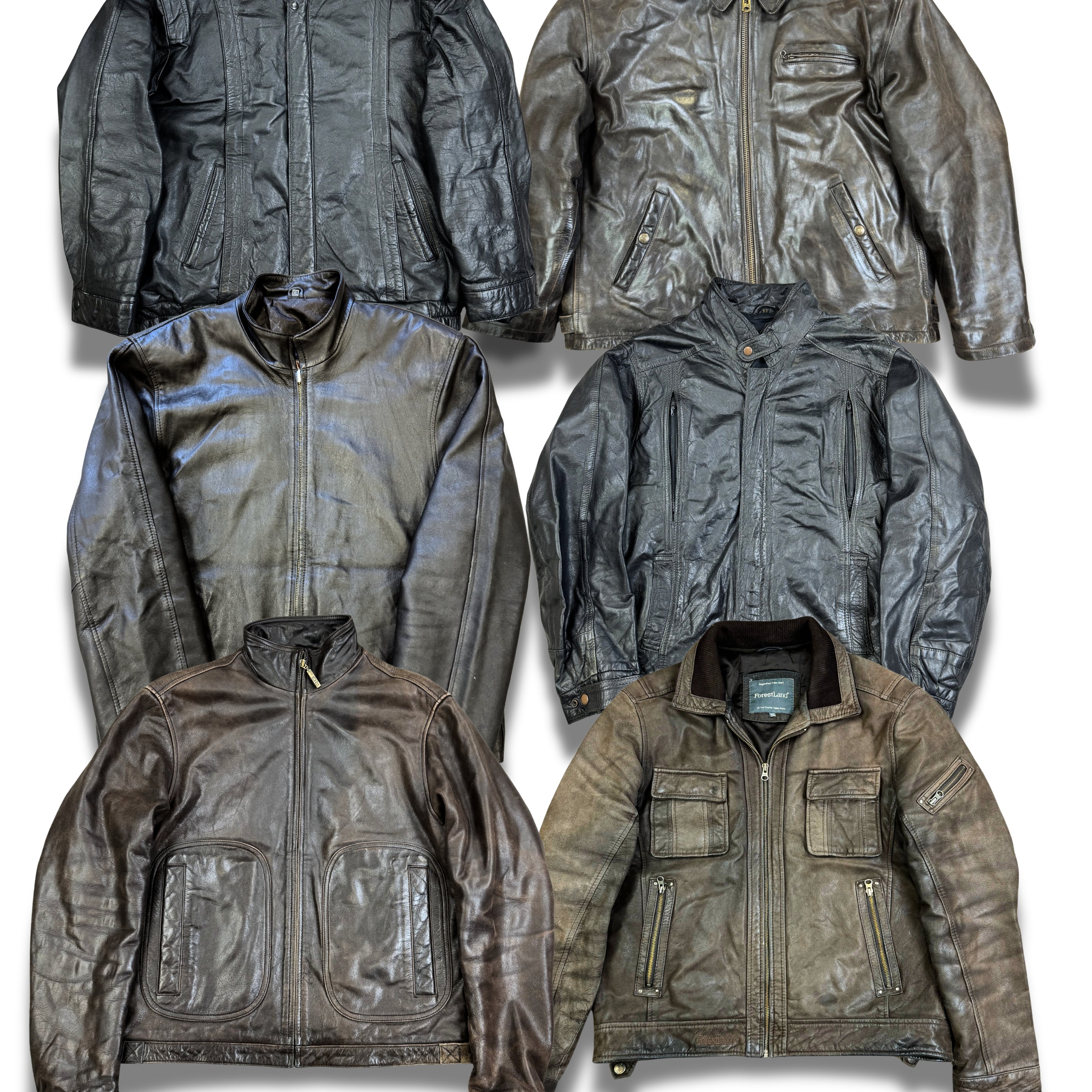 blouson-cuirs-manteau-veste-en-cuir-blazer-vintage-vrai-cuir-de-vache-daim-patine-ancien-homme-vintage-vetements-vintage-vetement-grossiste-friperie-wholesaler-seconde-main-marque-occasion-textile-piece-annees-80-90-2000-2010-french-pick-reseller-vinted-reseller-vinted-vente-en-ligne