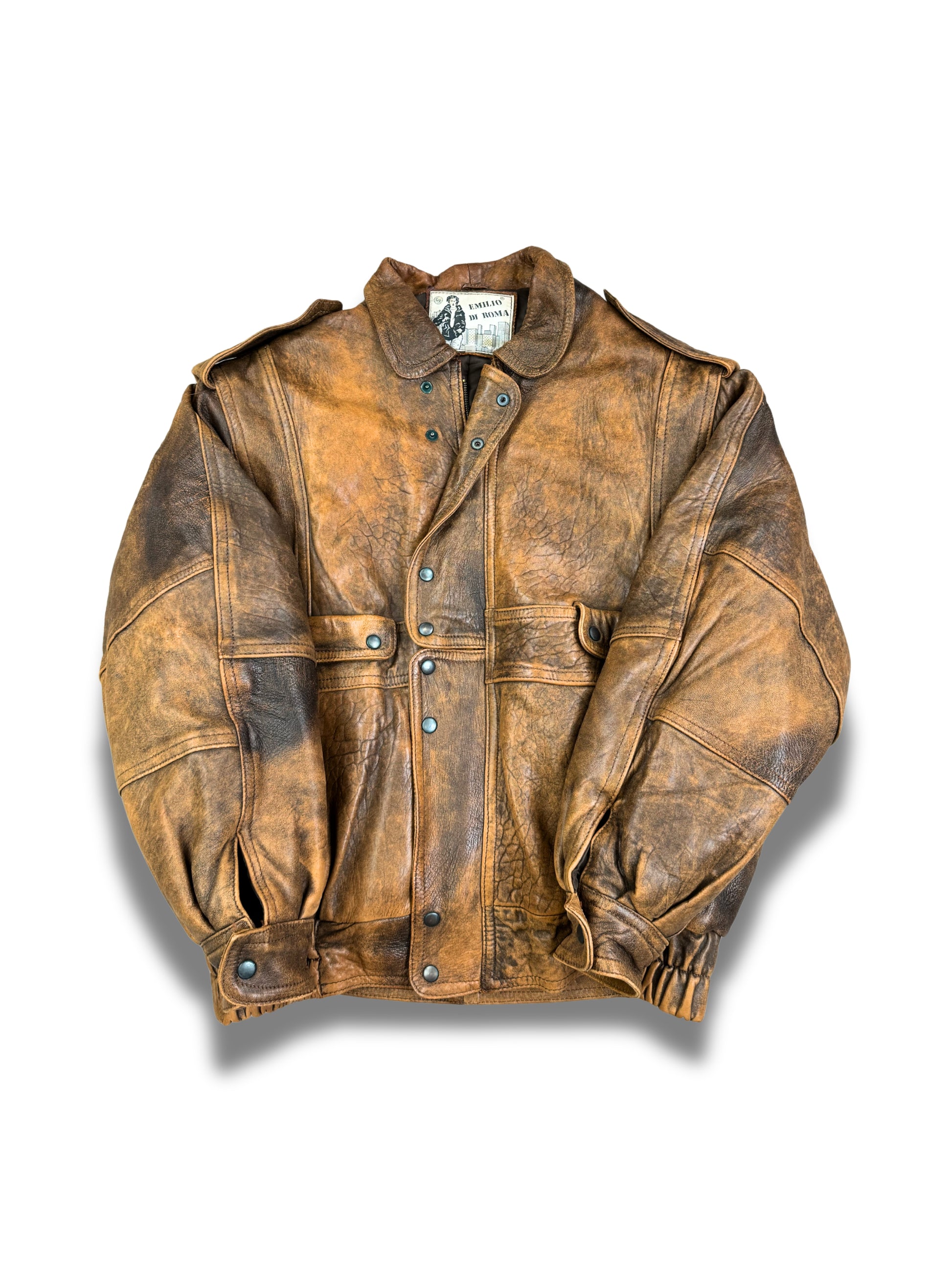 blouson-bombers-cuirs-manteau-veste-en-cuir-blazer-vintage-vrai-cuir-de-vache-daim-patine-ancien-homme-femme-vintage-vetements-vintage-vetement-grossiste-friperie-wholesaler-seconde-main-marque-occasion-textile-piece-annees-80-90-2000-2010-french-pick-reseller-vinted-reseller-vinted-vente-en-ligne