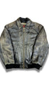 blouson-bombers-cuirs-manteau-veste-en-cuir-blazer-vintage-vrai-cuir-de-vache-daim-patine-ancien-homme-femme-vintage-vetements-vintage-vetement-grossiste-friperie-wholesaler-seconde-main-marque-occasion-textile-piece-annees-80-90-2000-2010-french-pick-reseller-vinted-reseller-vinted-vente-en-ligne