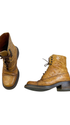 botte-bottine-talon-mixte-homme-femme-vintage-moderne-vetements-vintage-moderne-grossiste-friperie-fripe-wholesaler-seconde-main-marque-occasion-textile-piece-annees-80-90-2000-2010-french-pick-reseller-vinted-reseller-vinted-vente-en-ligne