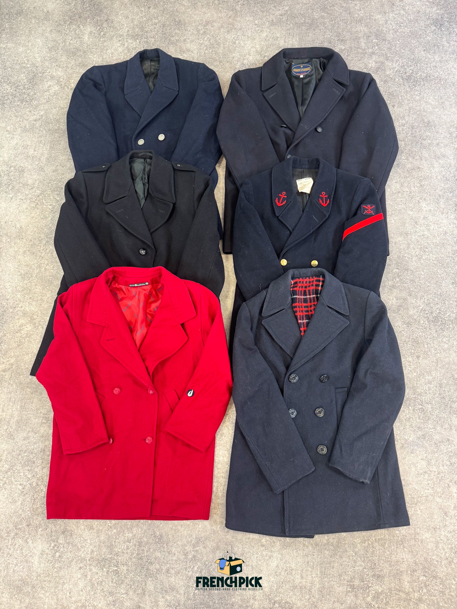 blouson-manteau-caban-laine-hiver-homme-femme-vintage-vetement-grossiste-friperie-wholesaler-seconde-main-marque-occasion-textile-piece-annees-80-90-2000-2010-french-pick