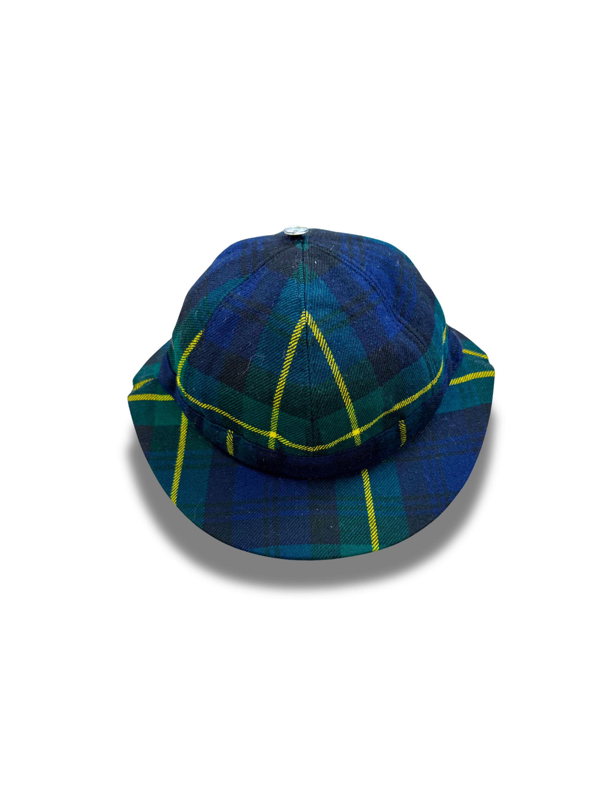 chapeau-couvre-chef-marque-brand-homme-femme-vintage-moderne-vetements-vintage-moderne-grossiste-friperie-fripe-wholesaler-seconde-main-marque-occasion-textile-piece-annees-80-90-2000-2010-french-pick-reseller-vinted-reseller-vinted-vente-en-ligne
