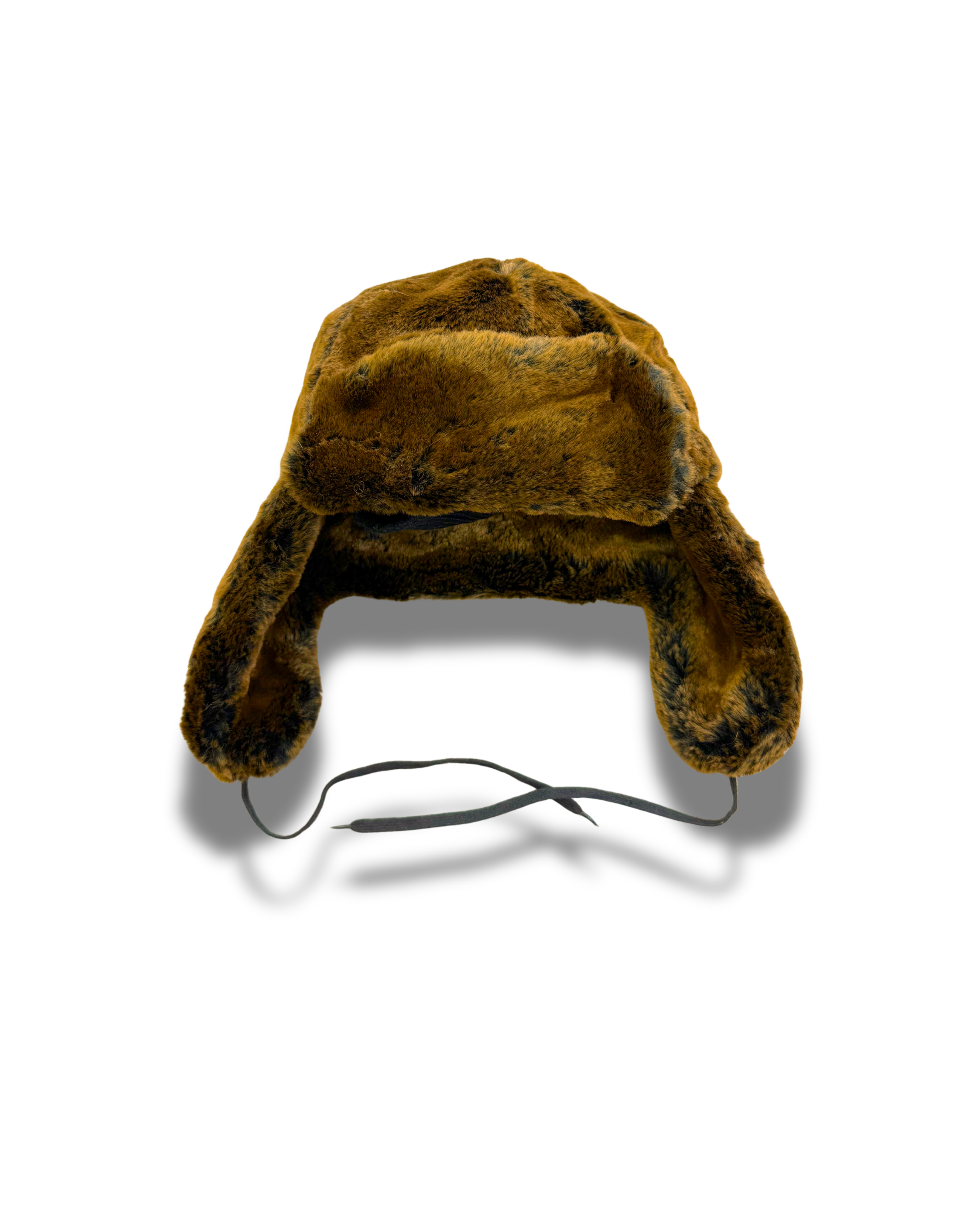 couvre-chef-chapeau-nordique-froid-fourrure-chapkas-cuir-homme-femme-vintage-moderne-vetements-vintage-moderne-grossiste-friperie-fripe-wholesaler-seconde-main-marque-occasion-textile-piece-annees-80-90-2000-2010-french-pick-reseller-vinted-reseller-vinted-vente-en-ligne