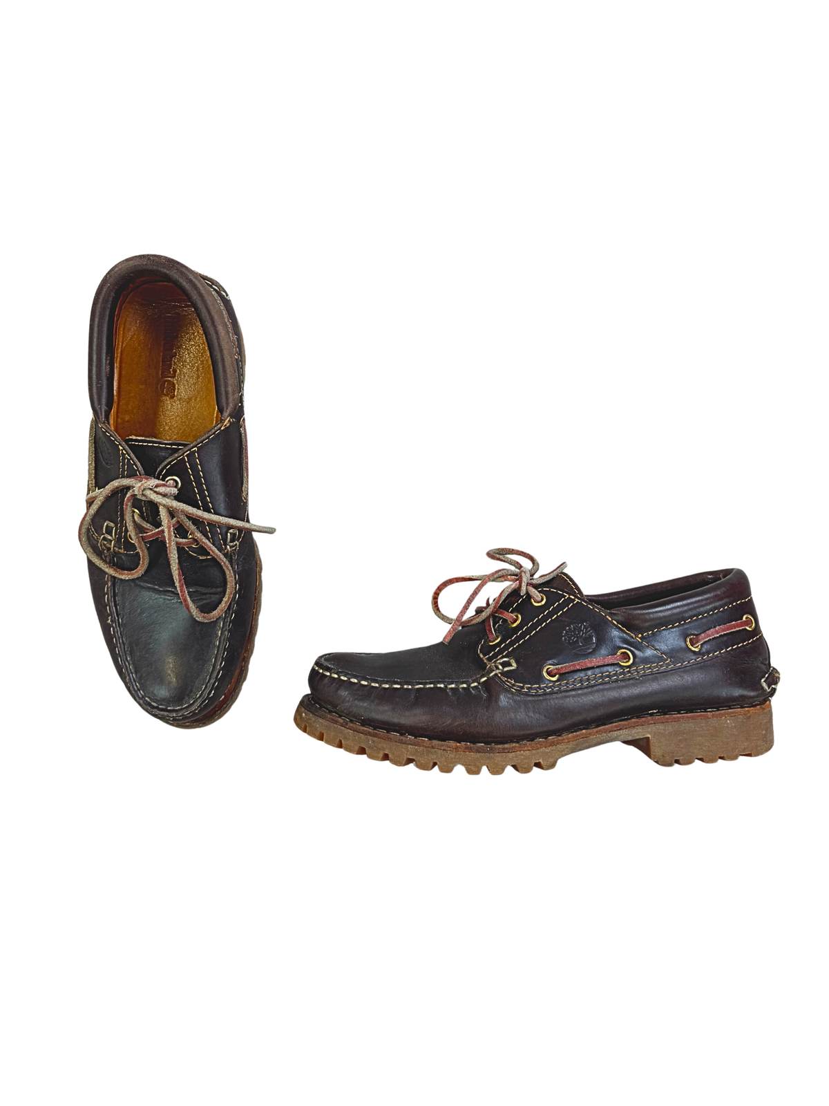 chaussure-bateau-marque-brand-cuir-tommy-hilfiger-timberland-lacoste-riccardo-sea-line-serafin-homme-femme-vintage-moderne-vetements-vintage-moderne-grossiste-friperie-fripe-wholesaler-seconde-main-marque-occasion-textile-piece-annees-80-90-2000-2010-french-pick-reseller-vinted-reseller-vinted-vente-en-ligne