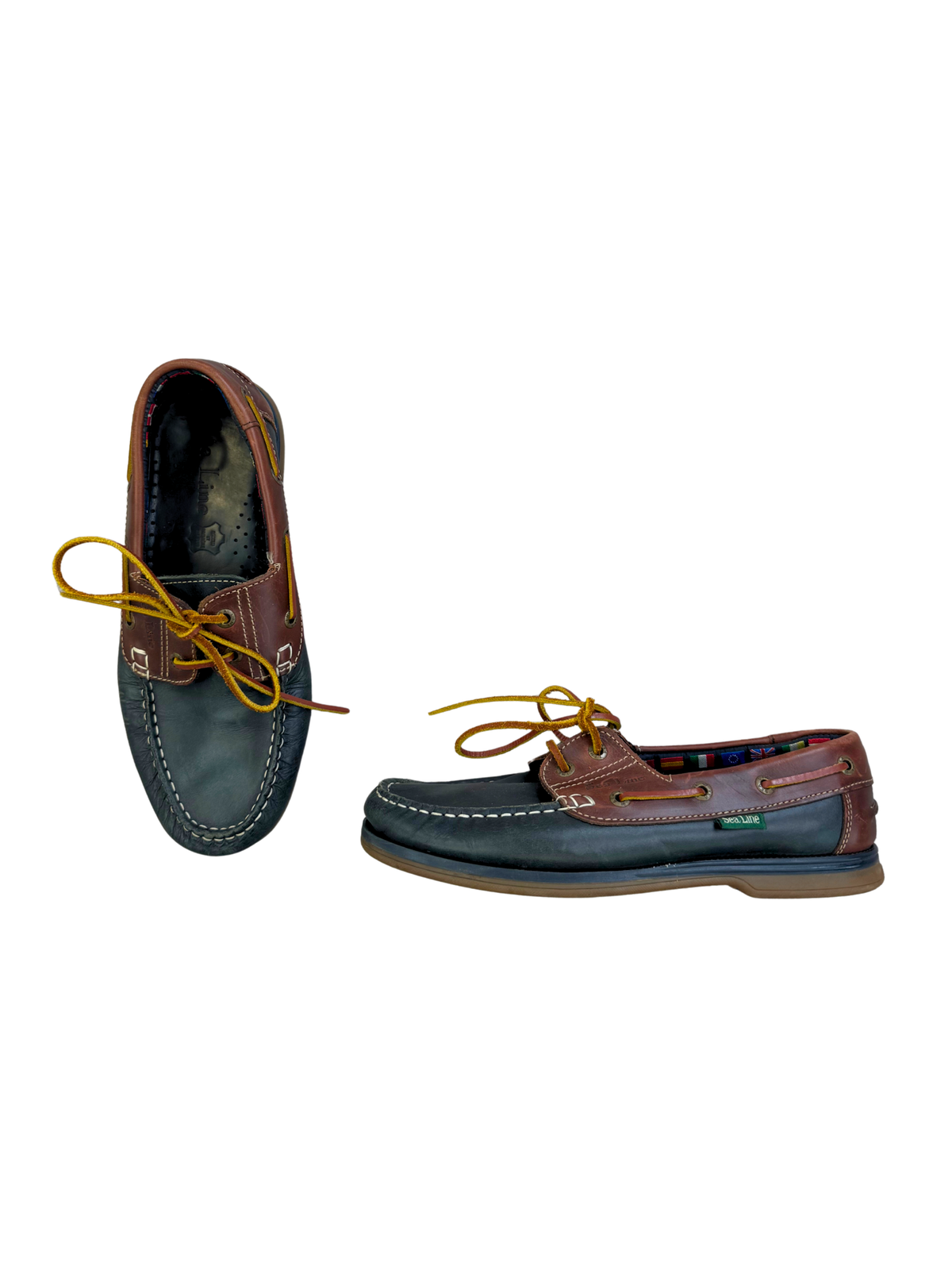 chaussure-bateau-marque-brand-cuir-tommy-hilfiger-timberland-lacoste-riccardo-sea-line-serafin-homme-femme-vintage-moderne-vetements-vintage-moderne-grossiste-friperie-fripe-wholesaler-seconde-main-marque-occasion-textile-piece-annees-80-90-2000-2010-french-pick-reseller-vinted-reseller-vinted-vente-en-ligne