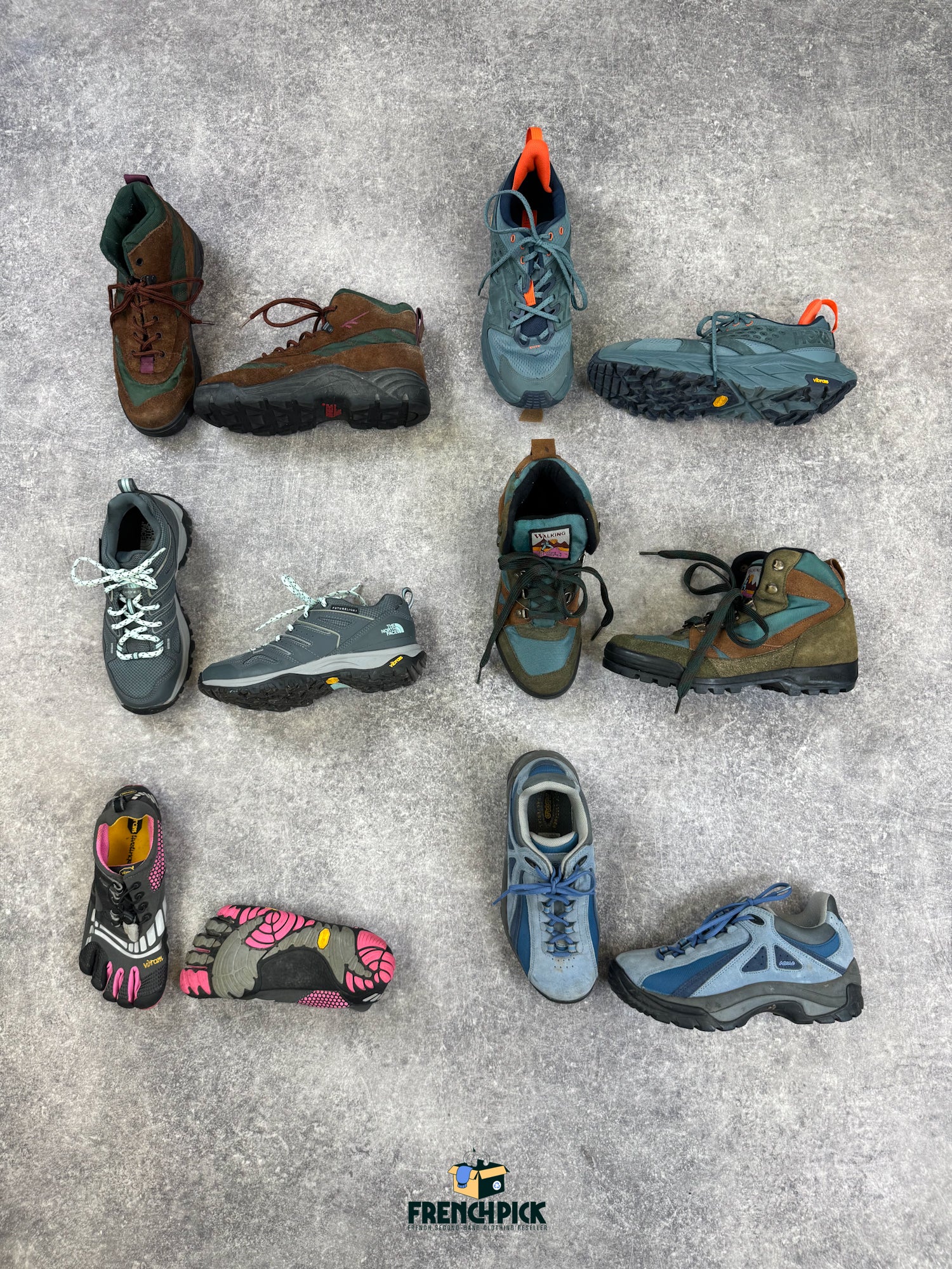 chaussures-de-randonne-montagne-merell-quechua-decathlon-the-north-face-femme-homme-moderne-vintage-vetement-grossiste-friperie-wholesaler-seconde-main-marque-occasion-textile-piece-80-90-2000-2010-french-pick