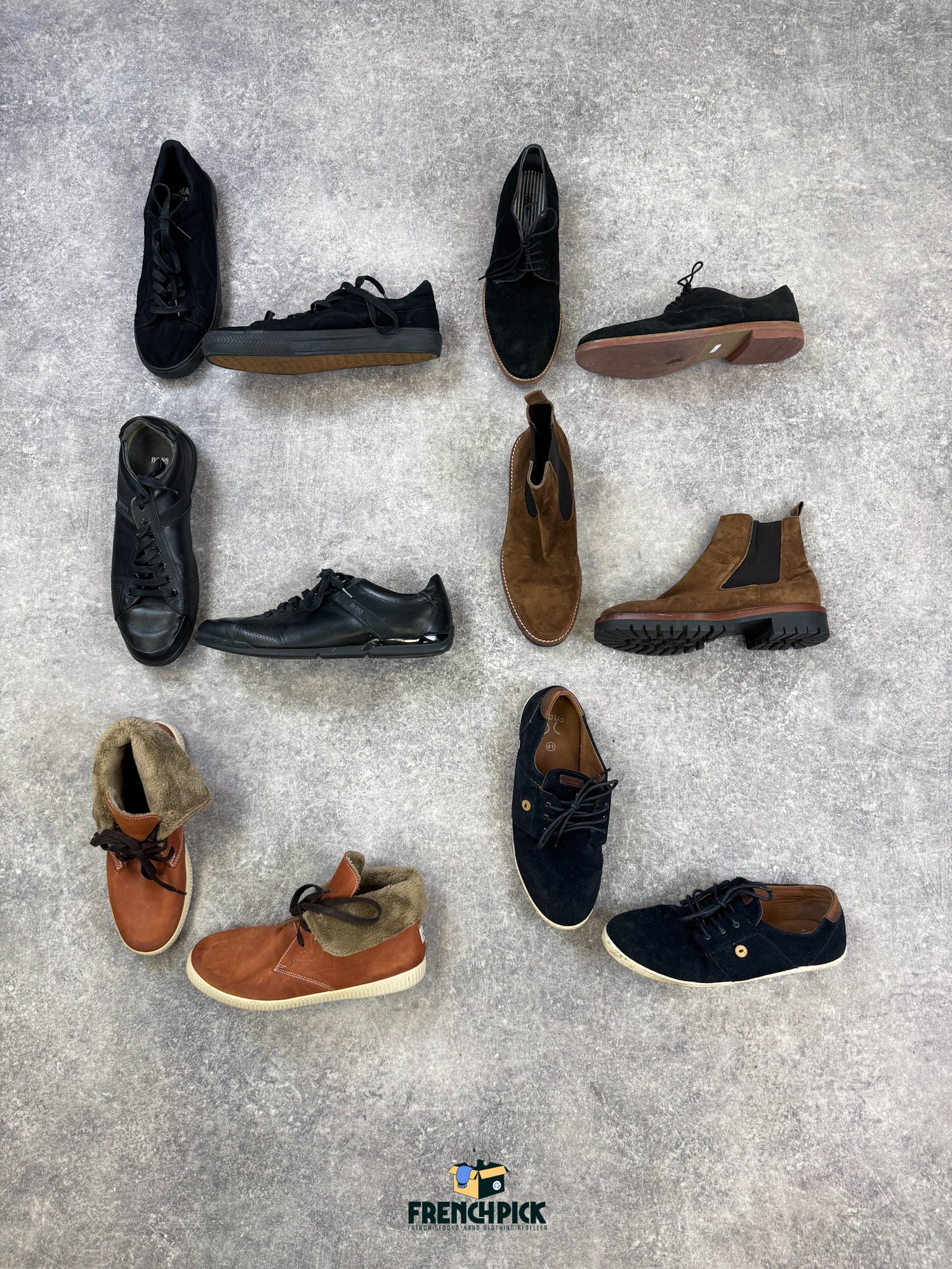 chaussures-de-ville-baskets-new-balance-adidas-puma-Nike-reebok-homme-moderne-vetement-grossiste-friperie-wholesaler-seconde-main-marque-occasion-textile-piece-80-90-2000-2010-french-pick