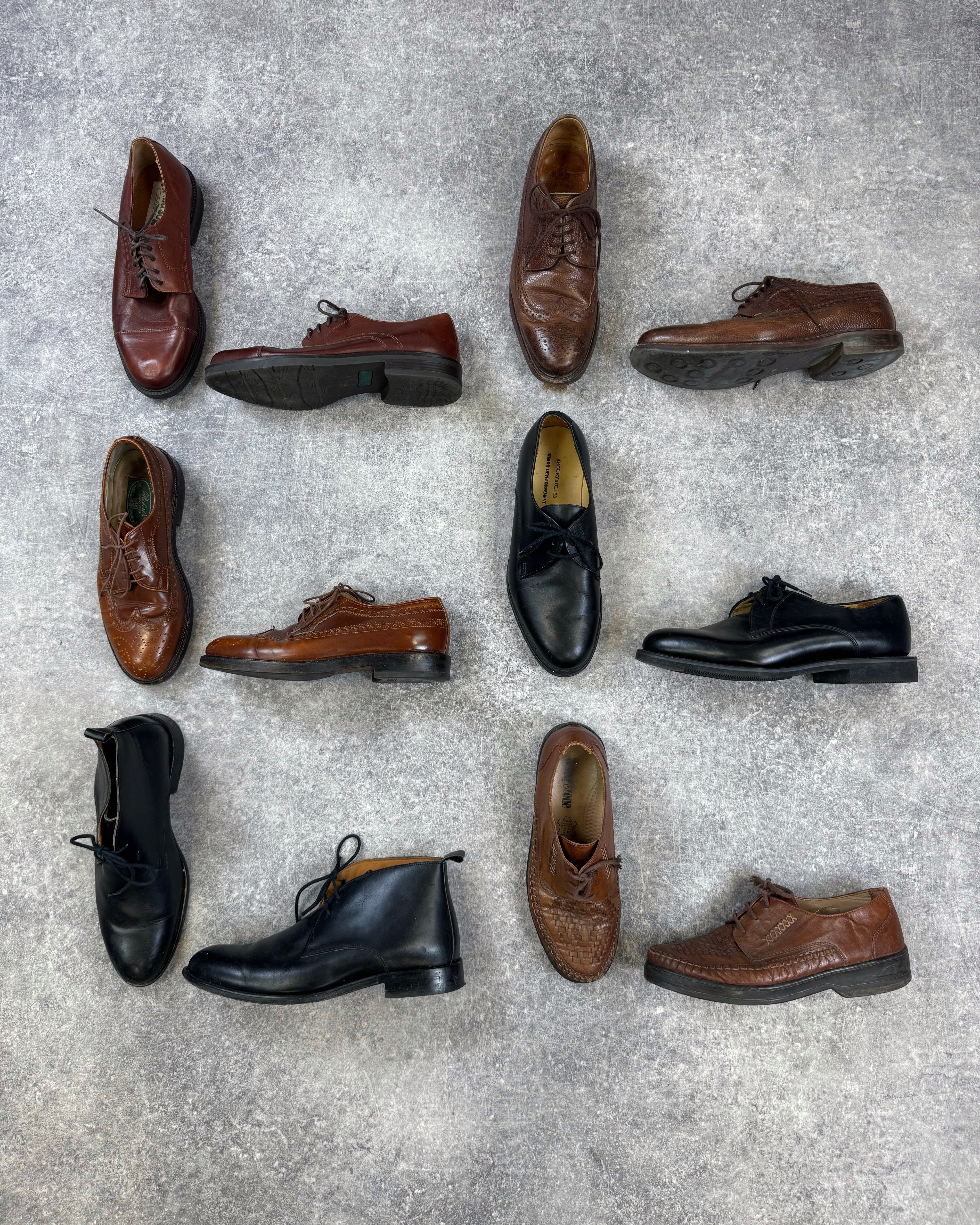 chaussures-en-cuir-ville-homme-vintage-vetement-grossiste-friperie-wholesaler-seconde-main-marque-occasion-textile-piece-80-90-2000-2010-french-pick