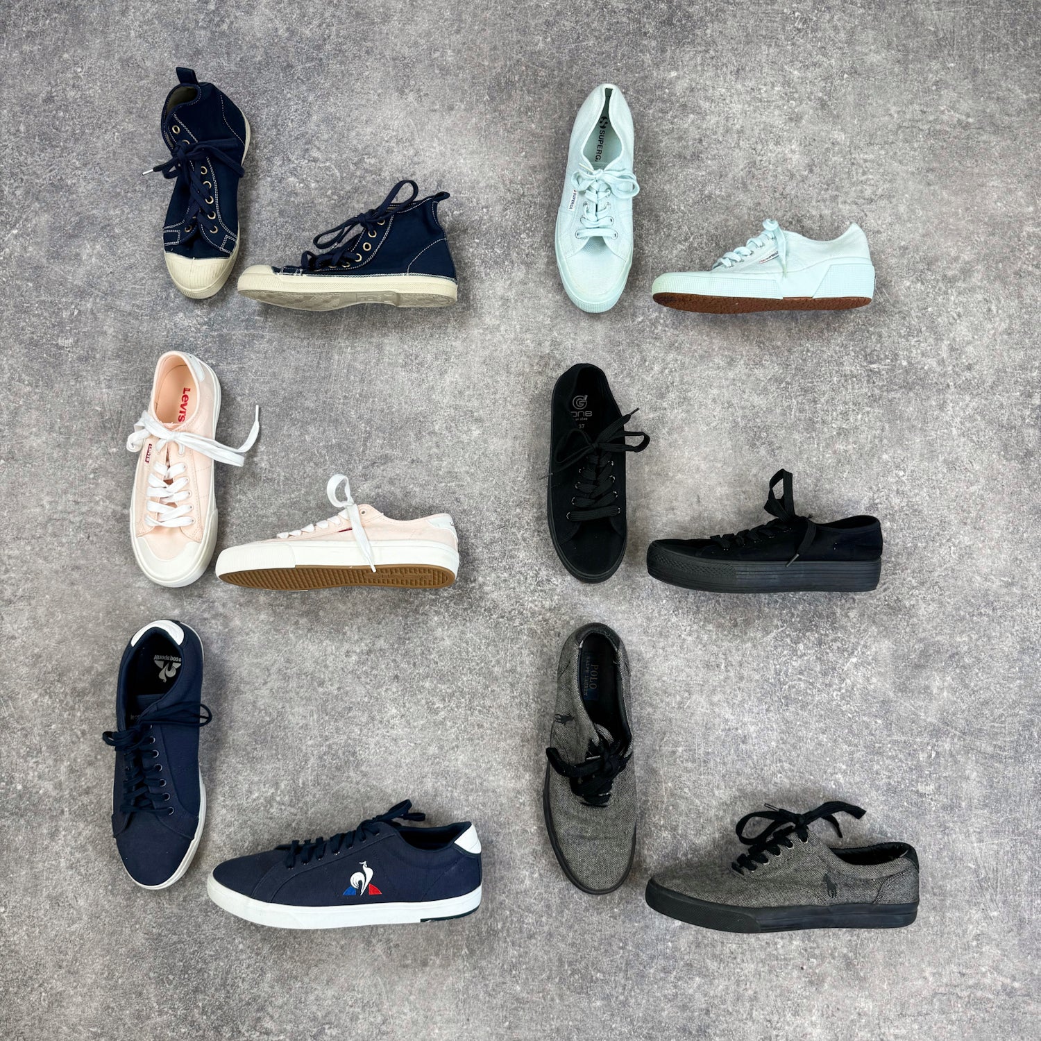 chaussures-en-toile-tennis-nike-adidas-larques-hiver-femme-homme-moderne-vintage-vetement-grossiste-friperie-wholesaler-seconde-main-marque-occasion-textile-piece-80-90-2000-2010-french-pick