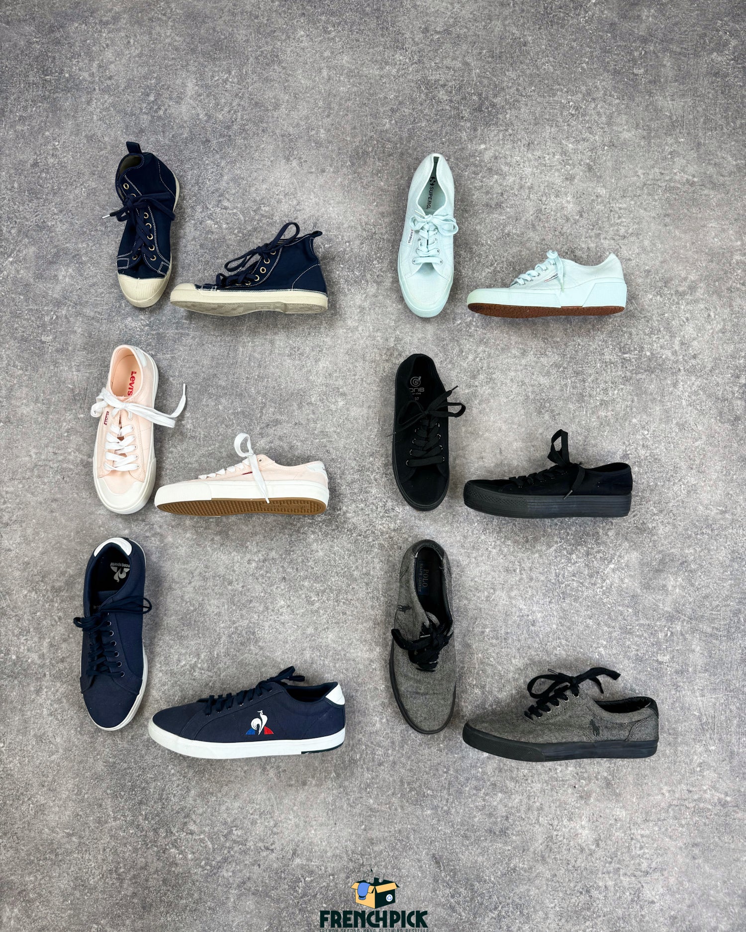 chaussures-en-toile-tennis-nike-adidas-larques-hiver-femme-homme-moderne-vintage-vetement-grossiste-friperie-wholesaler-seconde-main-marque-occasion-textile-piece-80-90-2000-2010-french-pick