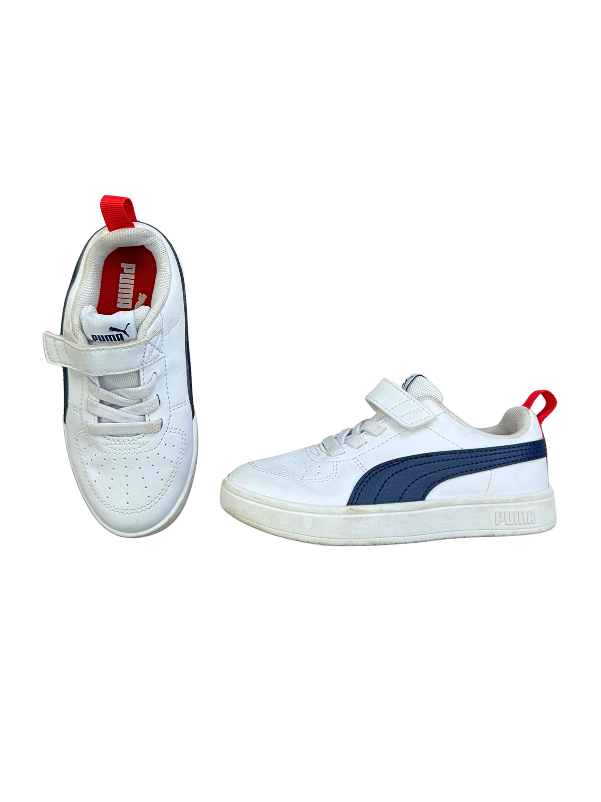 chaussure-basket-sandale-sneackers-sandalette-bottine-bebe-enfant-fille-garçon-marque-brand-adidas-creeks-puma-nike-dg-lotto-kipsta-ikks-birkenstock-moderne-vetements-vintage-moderne-grossiste-friperie-fripe-wholesaler-seconde-main-marque-occasion-textile-piece-annees-80-90-2000-2010-french-pick-reseller-vinted-reseller-vinted-vente-en-ligne