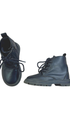 chaussure-basket-sandale-sneackers-sandalette-bottine-bebe-enfant-fille-garçon-marque-brand-adidas-creeks-puma-nike-dg-lotto-kipsta-ikks-birkenstock-moderne-vetements-vintage-moderne-grossiste-friperie-fripe-wholesaler-seconde-main-marque-occasion-textile-piece-annees-80-90-2000-2010-french-pick-reseller-vinted-reseller-vinted-vente-en-ligne