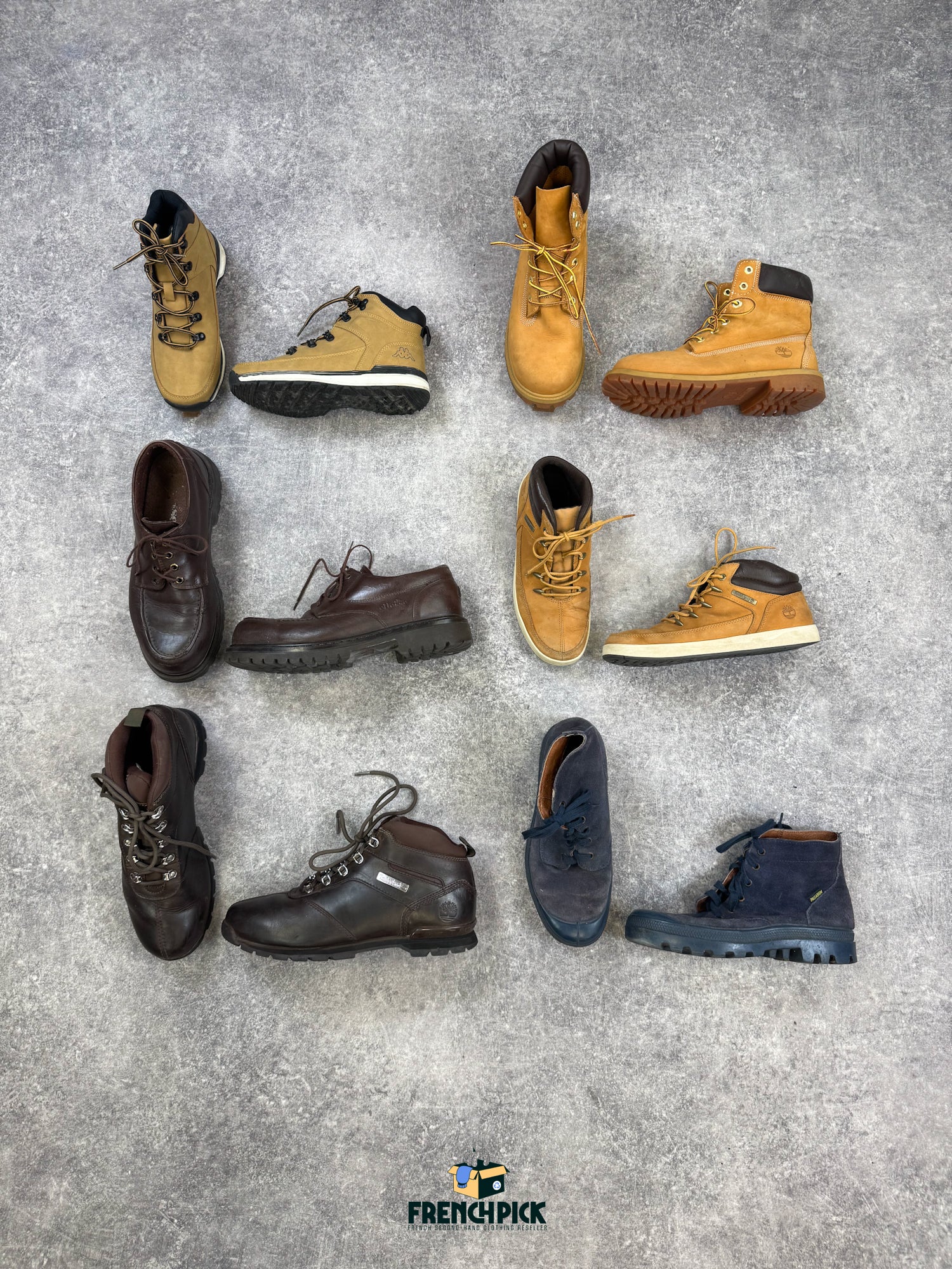 chaussures-de-chantier-workwear-timberland-CAT-Kappa-travaux-homme-femme-vintage-moderne-vetement-grossiste-friperie-wholesaler-seconde-main-marque-occasion-textile-piece-80-90-2000-2010-french-pick