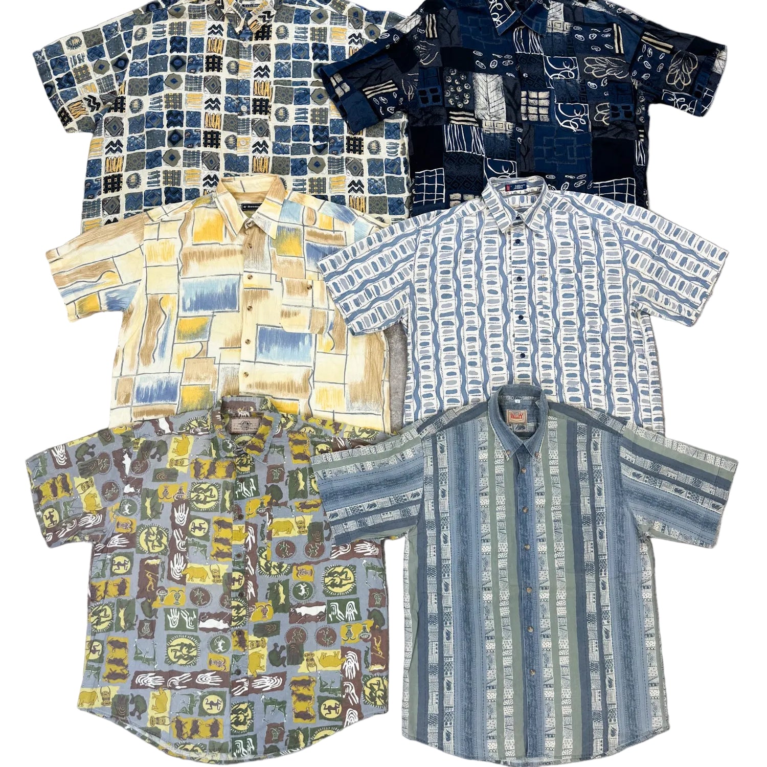 chemise-manches-courtes-motifs-annees-90-s-homme-vintage-vetement-grossiste-friperie-wholesaler-seconde-main-marque-occasion-textile-piece-80-90-2000-2010-french-pick-pick-reseller-vinted-vente-en-ligne