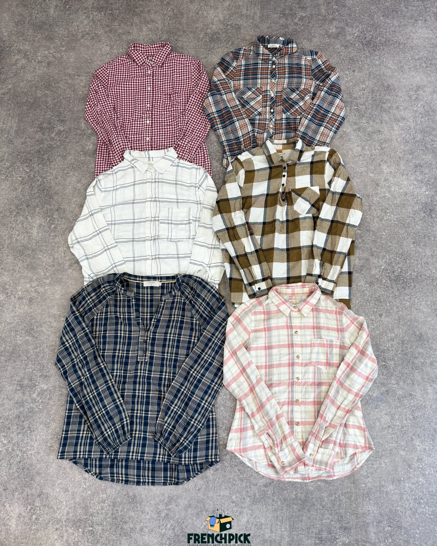 chemise-flanelle-carreaux-chemisier-bucheron-femme-moderne-vetement-grossiste-friperie-wholesaler-seconde-main-marque-occasion-textile-piece-annees-80-90-2000-2010-french-pick