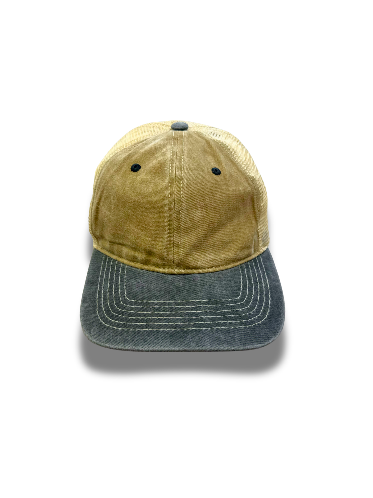 couvre-chef-chapeau-casquette-bob-capeline-homme-femme-vintage-moderne-vetement-vintage-grossiste-friperie-wholesaler-seconde-main-marque-occasion-revente-textile-piece-80-90-2000-2010-Y2K-french-pick-reseller-vinted-vente-en-ligne