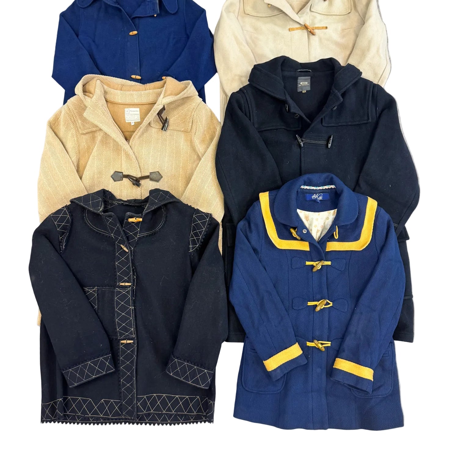 duffle-coat-laine-manteau-homme-femme-moderne-vintage-moderne-vetement-grossiste-friperie-wholesaler-seconde-main-marque-occasion-textile-piece-annees-80-90-2000-2010-french-pick